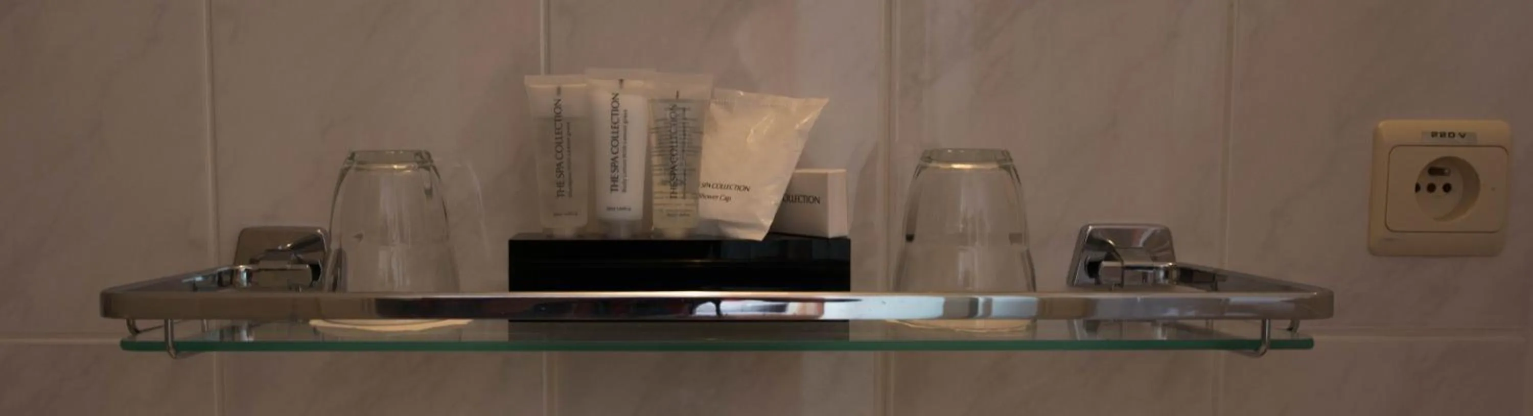 Bathroom in Hotel Groeninghe