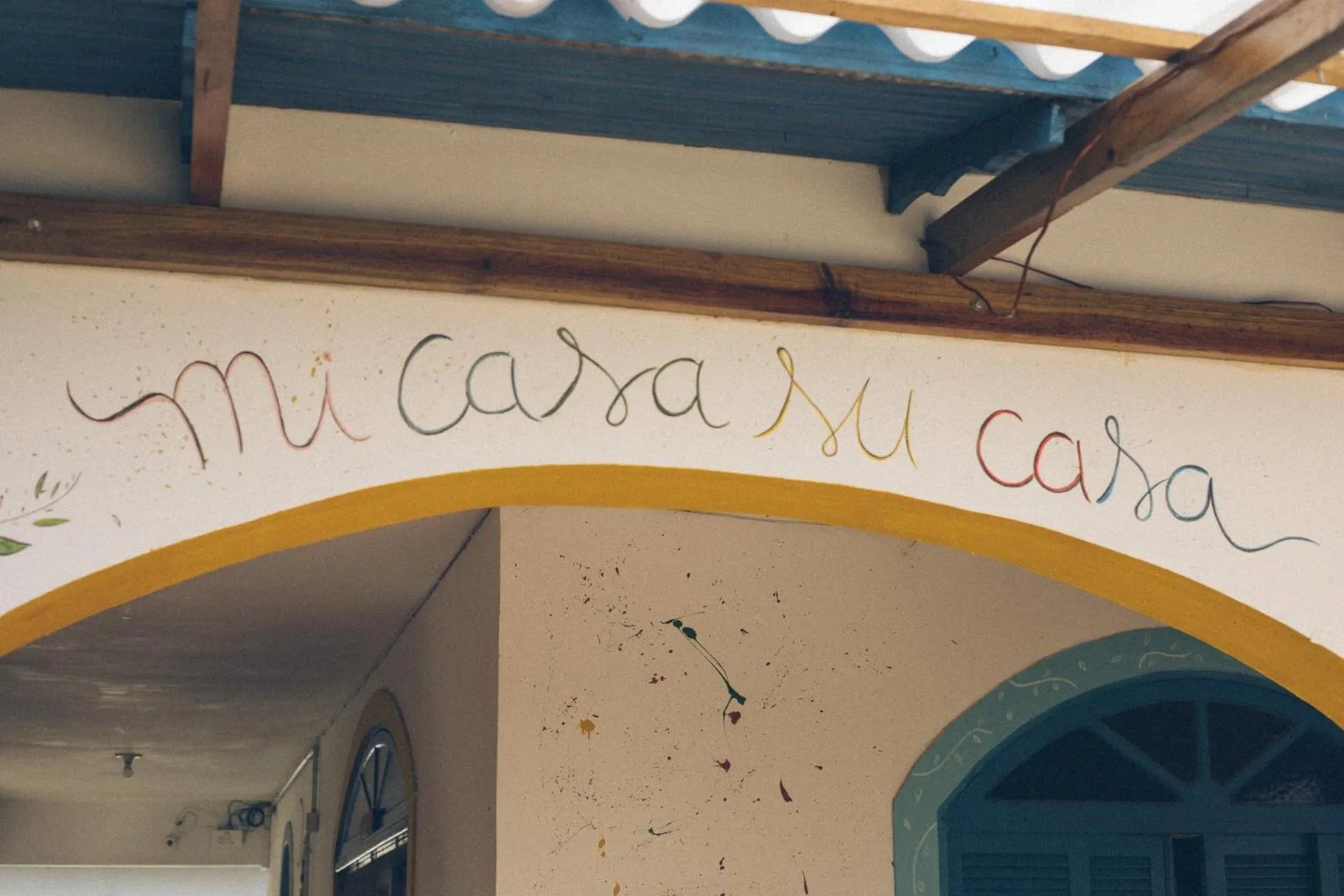 Facade/entrance in World Hostel - Canasvieiras
