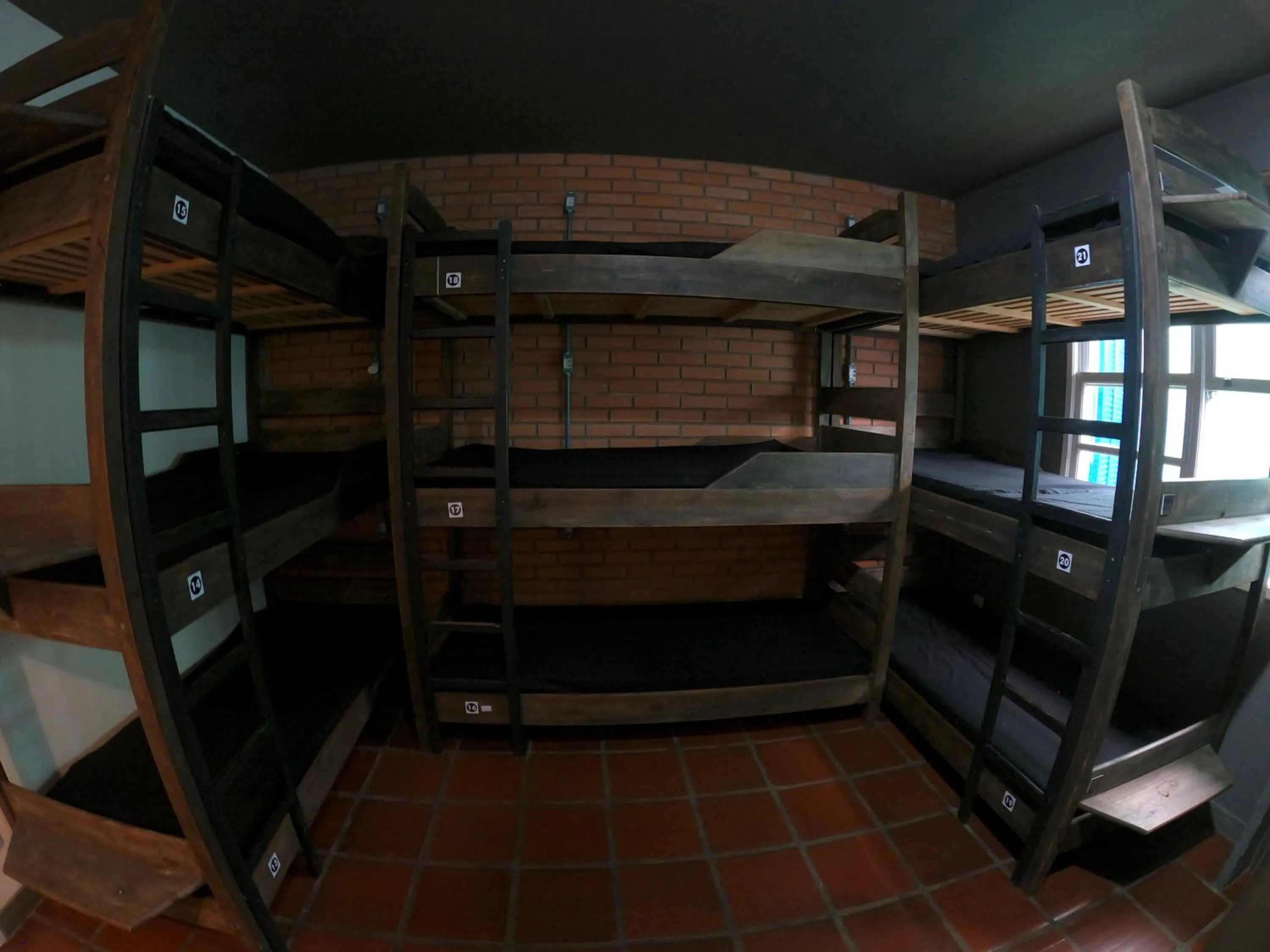 bunk bed, Bed in World Hostel - Canasvieiras