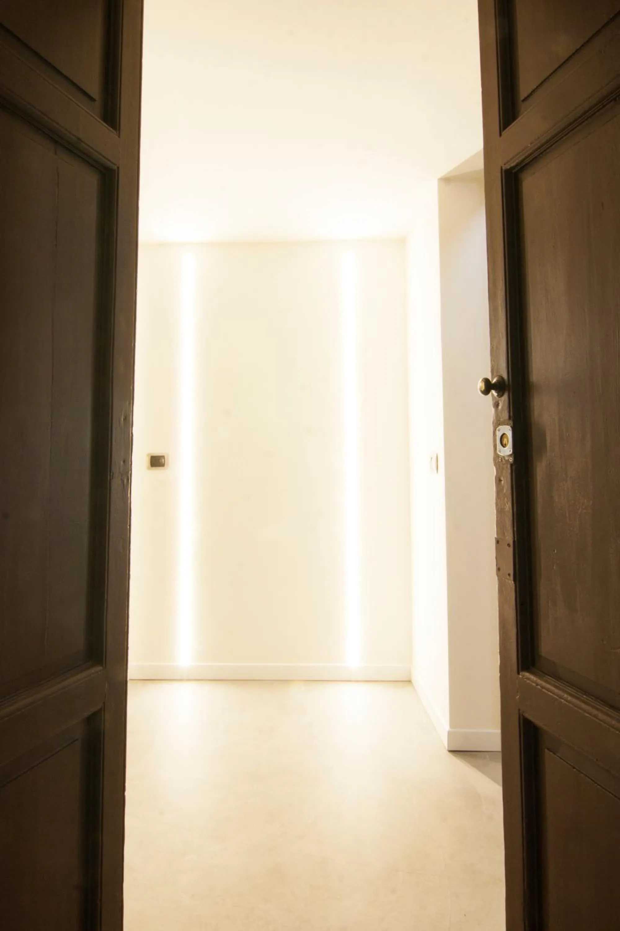 Area and facilities in Alessia's Flat - Mac Mahon