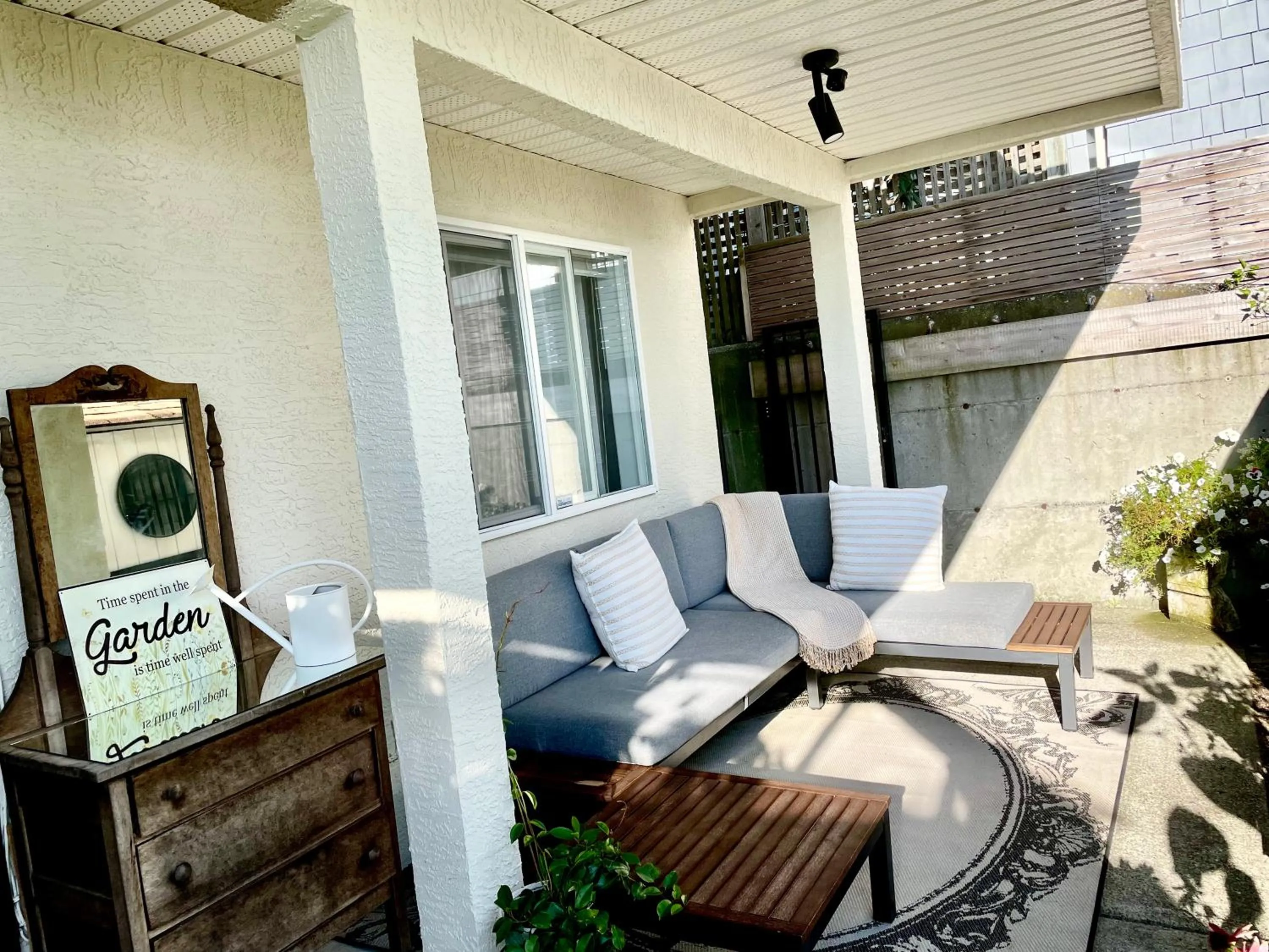 Balcony/Terrace in Donna's Bed & Breakfast
