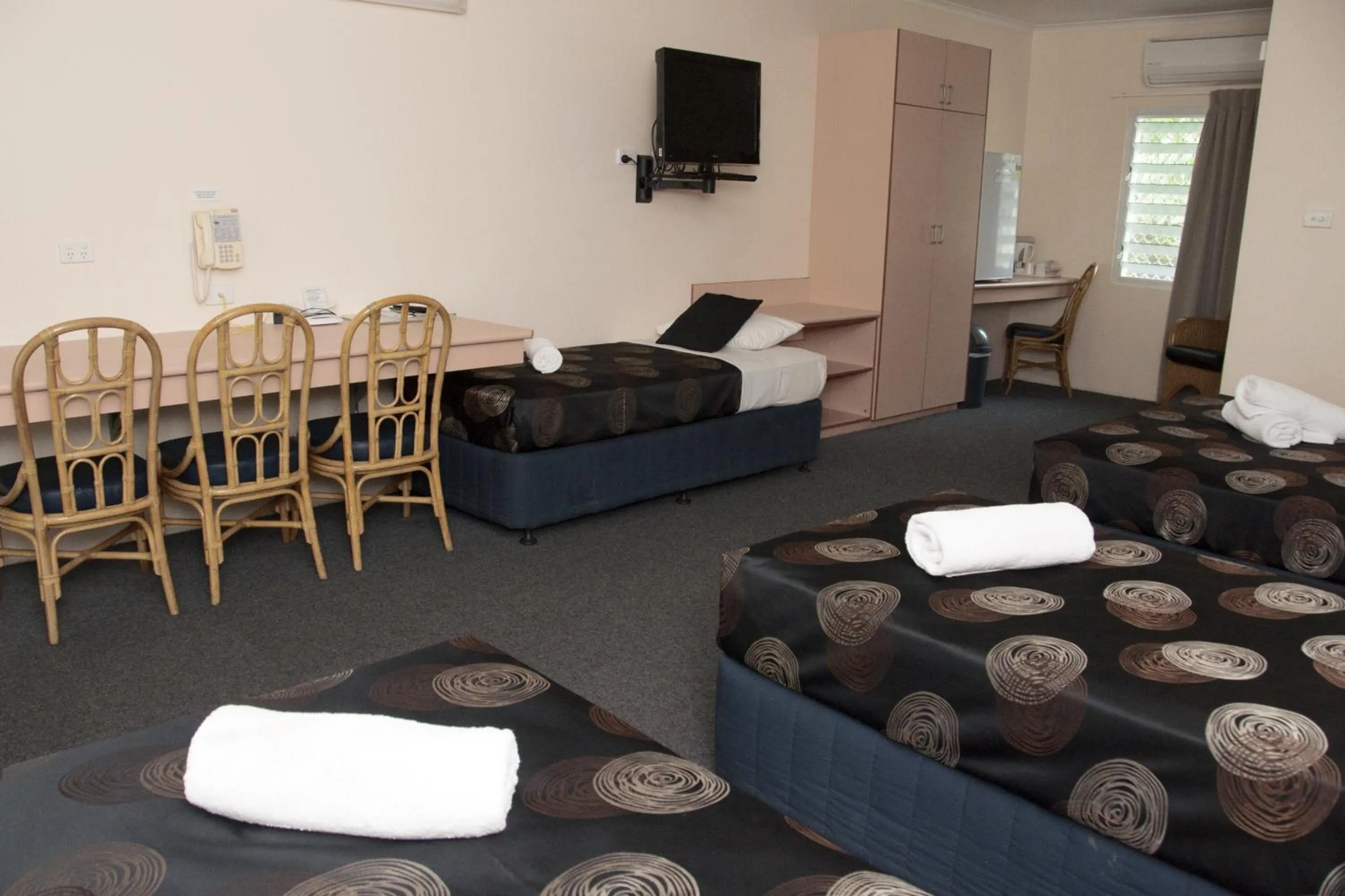 Bed in Jackaroo Motel