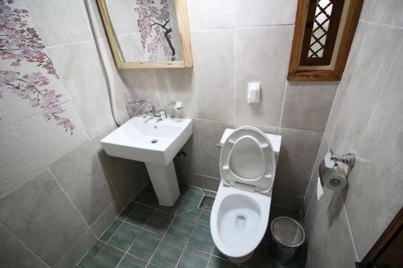 Bathroom in Sori poonggyung
