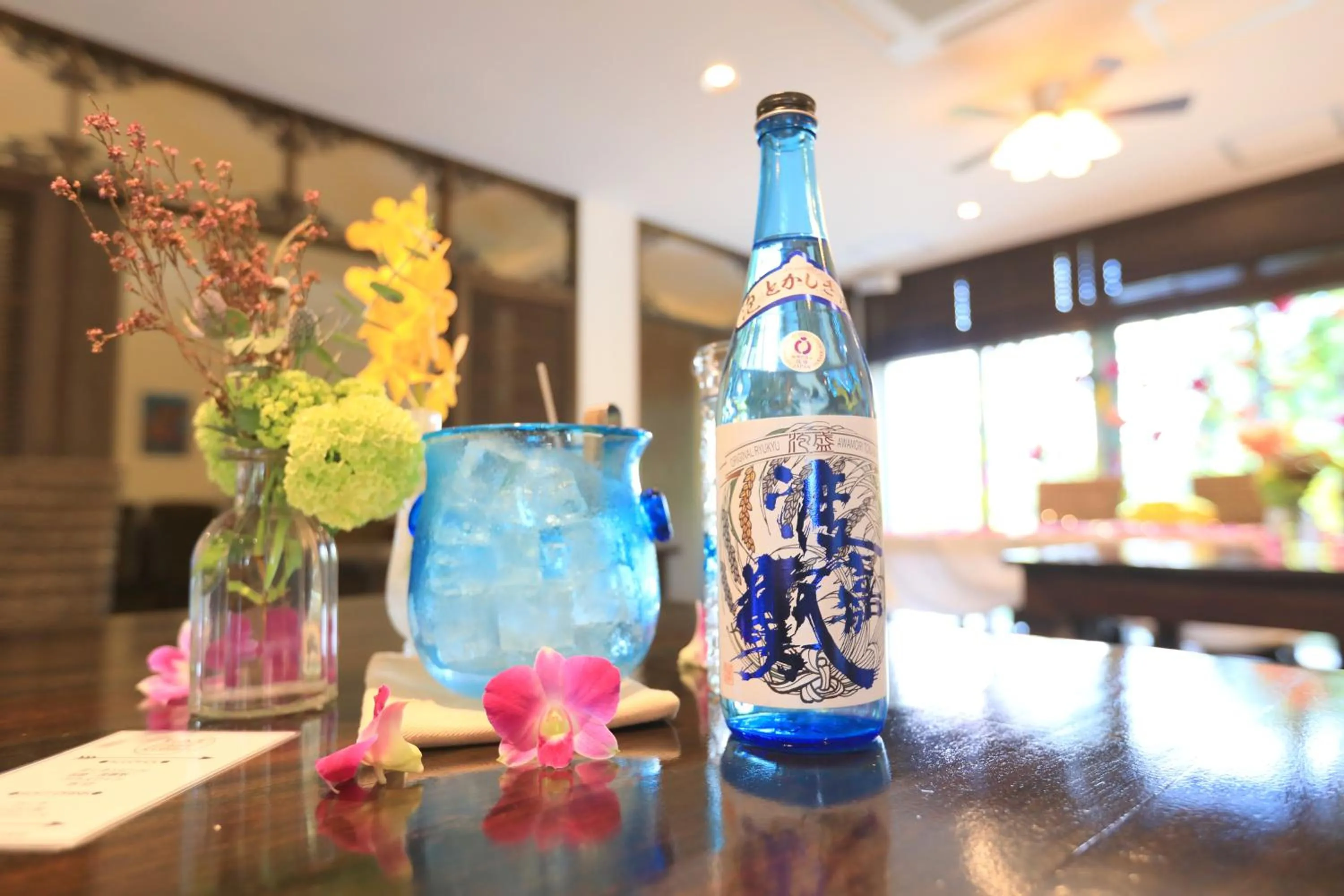 Food and drinks in Kerama Terrace