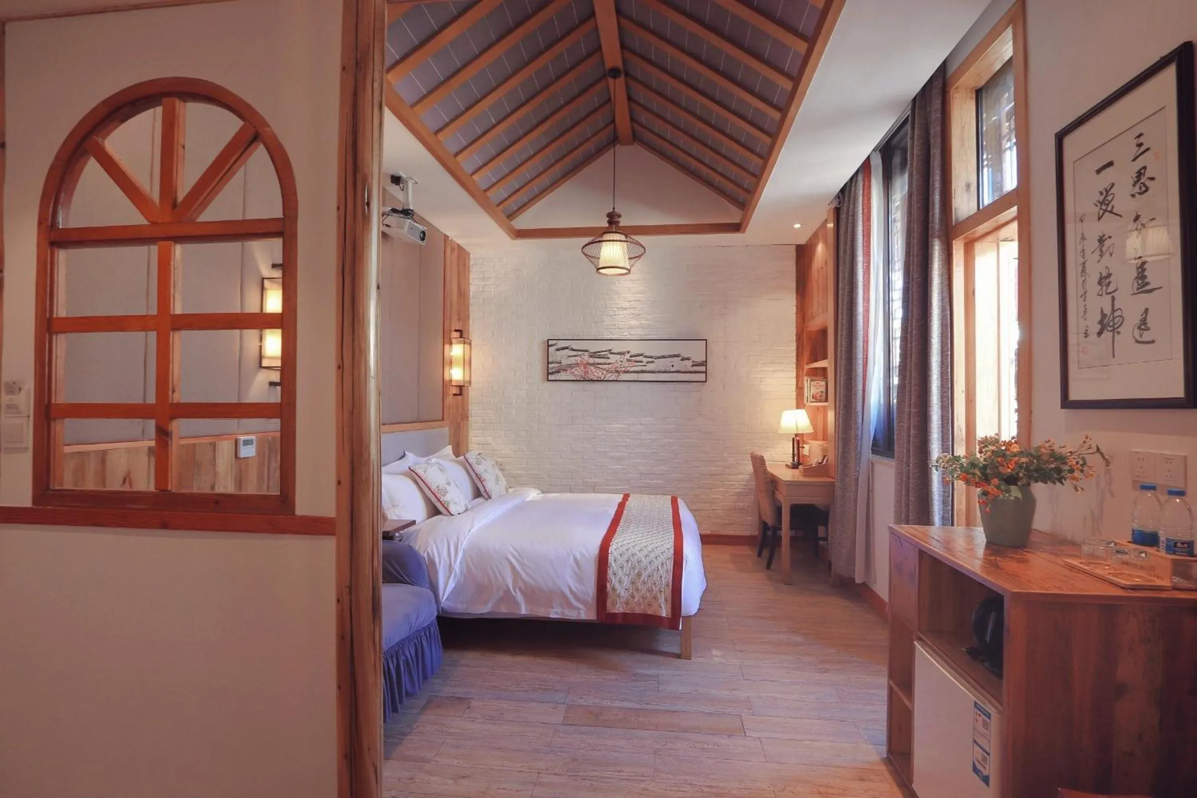 Bed in Mild Spring Boutique Hotel