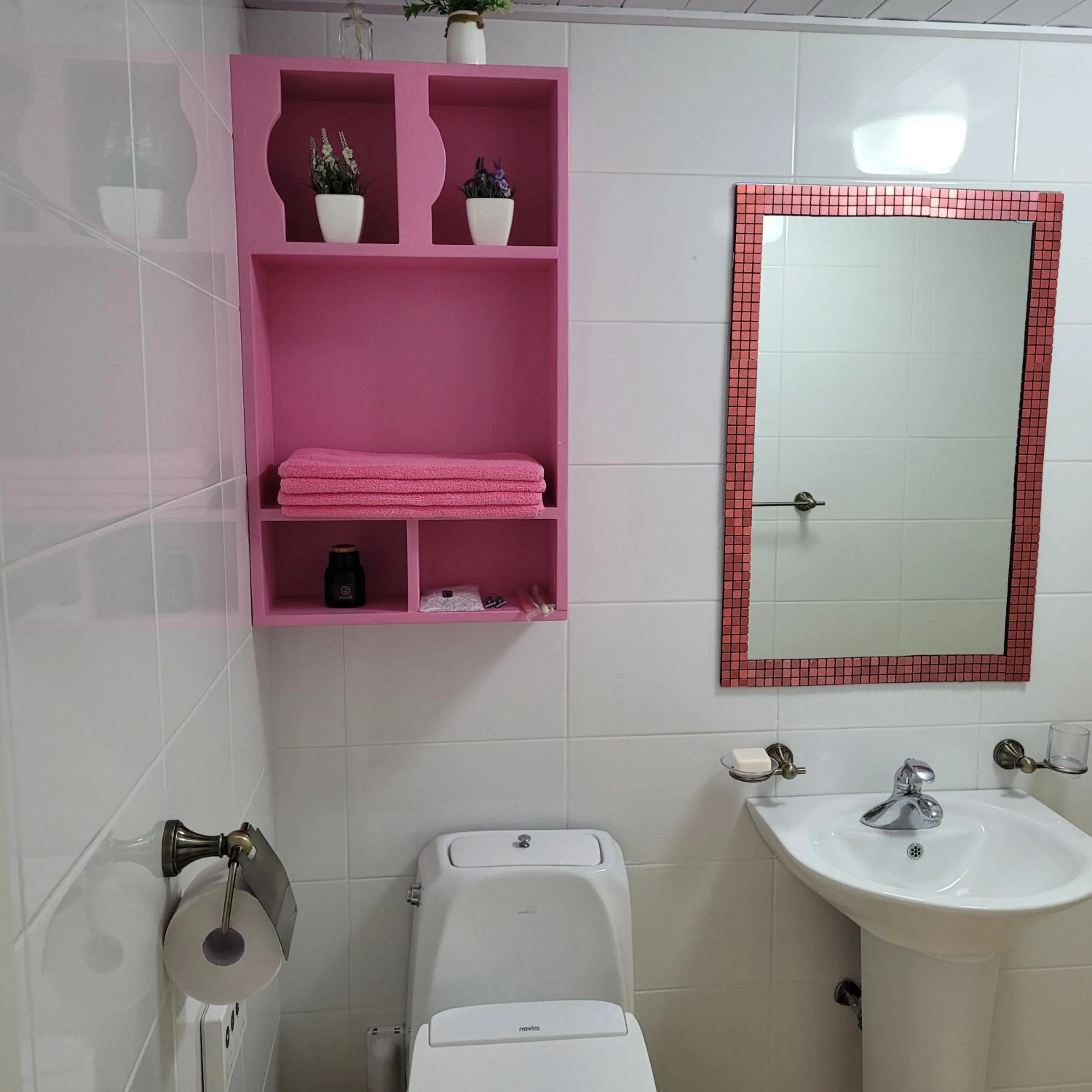 Toilet in Soulmate Pension