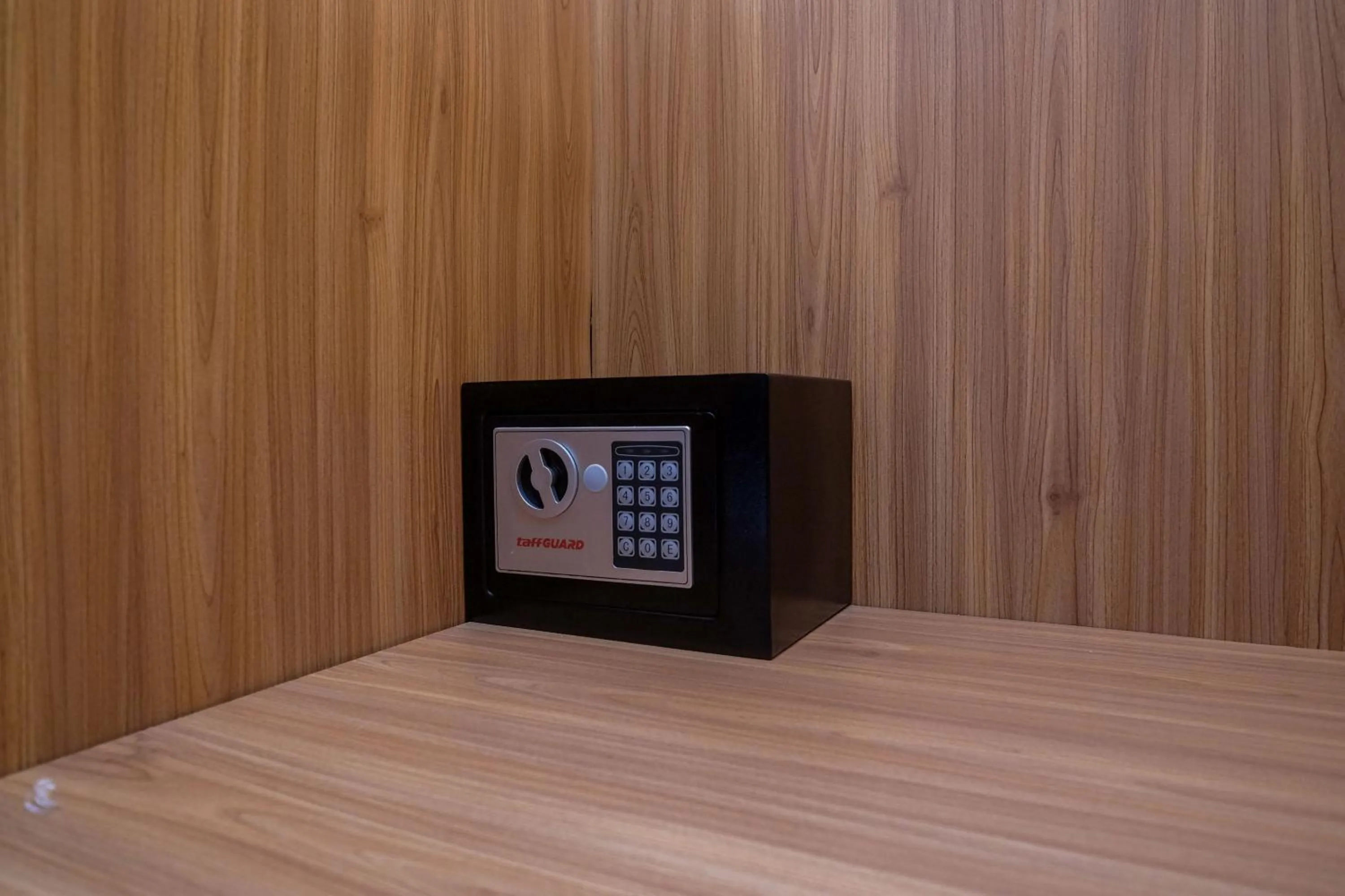 safe in Urbanview Hotel Syariah Wisnugraha by RedDoorz