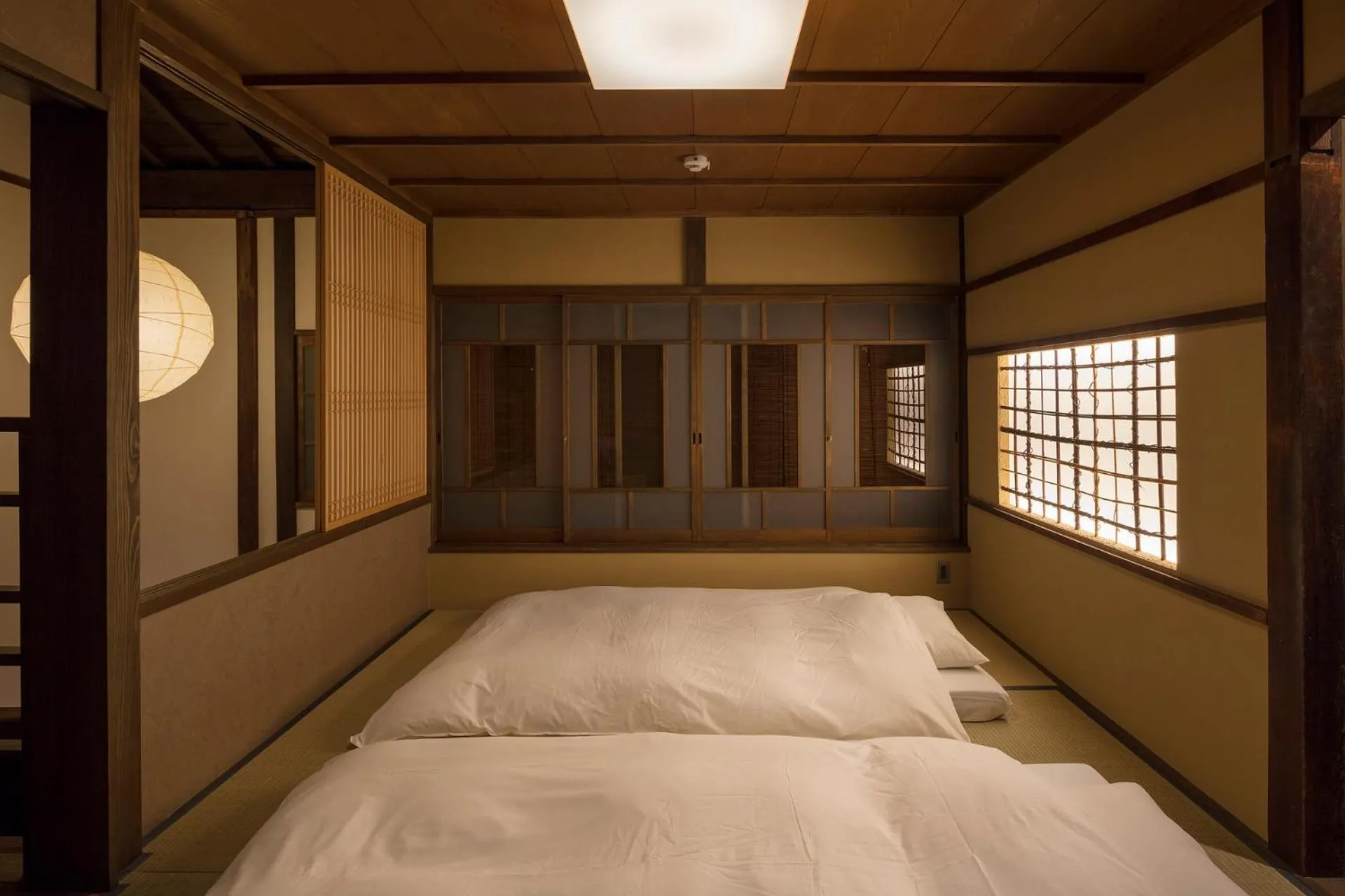 Bedroom, Bed in Sumitsugu Machiya House