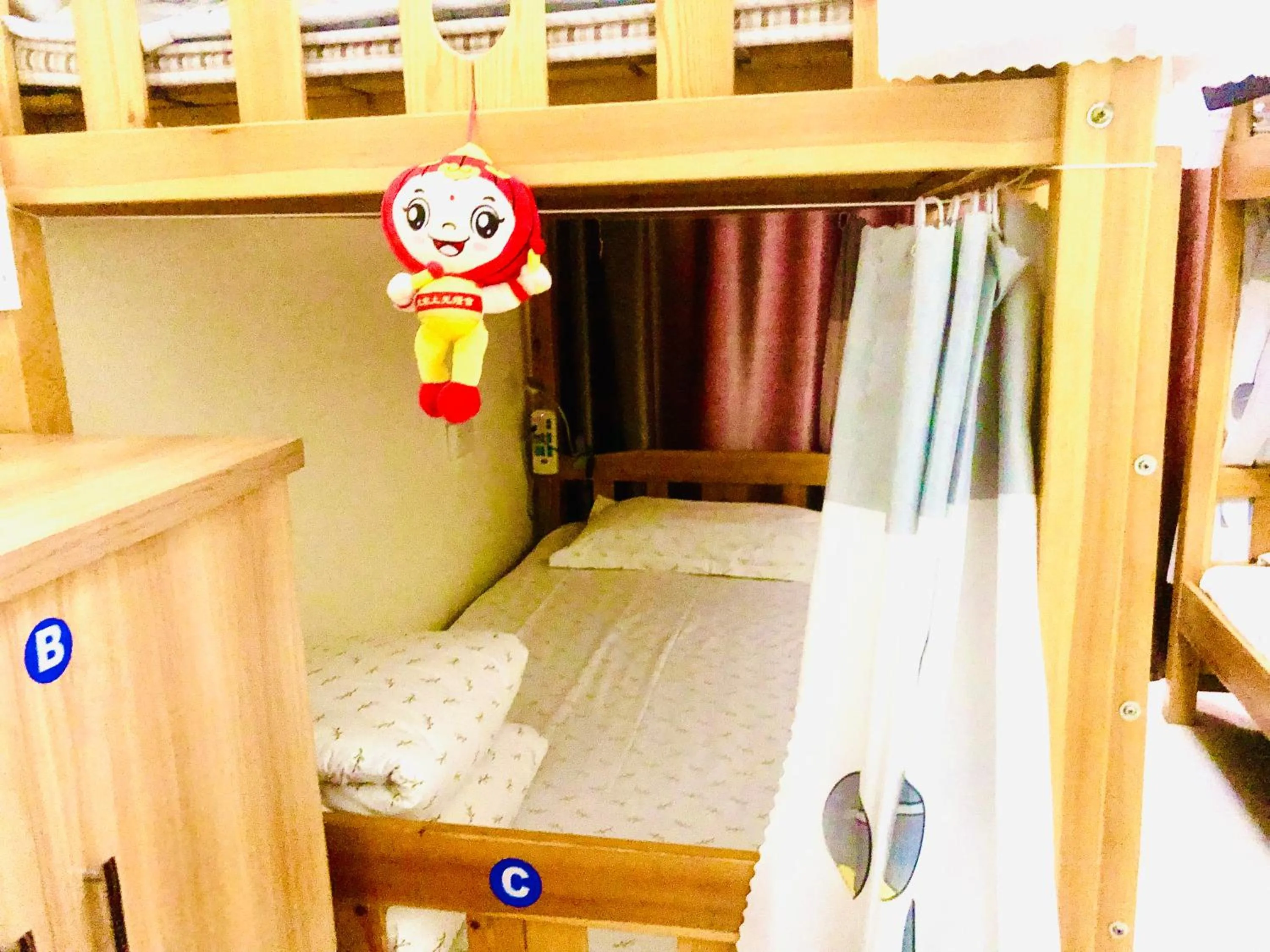 bunk bed, Bed in The Silk Road Travelers Hostel