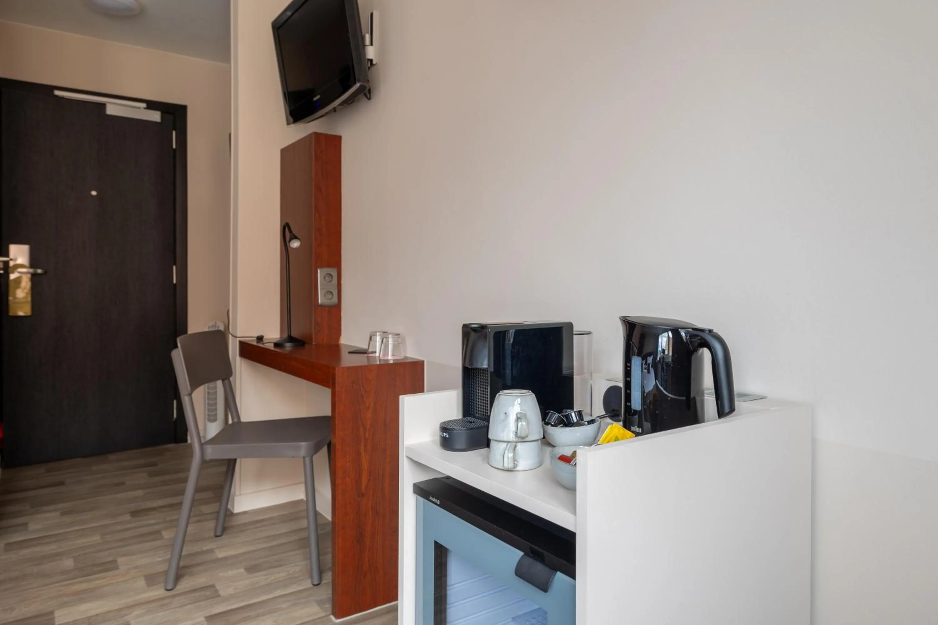 Coffee/tea facilities in Hotel Olympia in Bruges