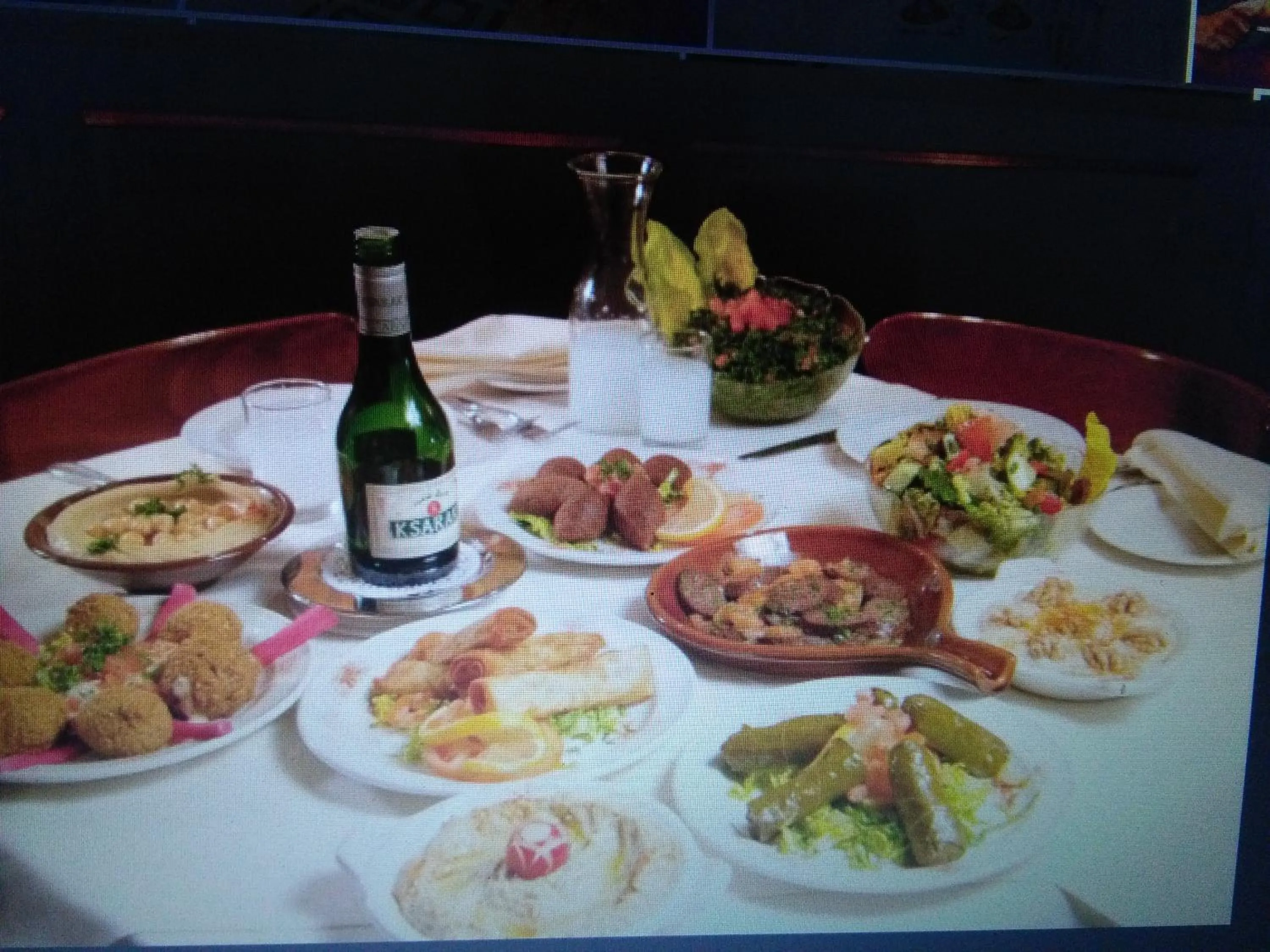 Restaurant/places to eat in Hotel Camorich