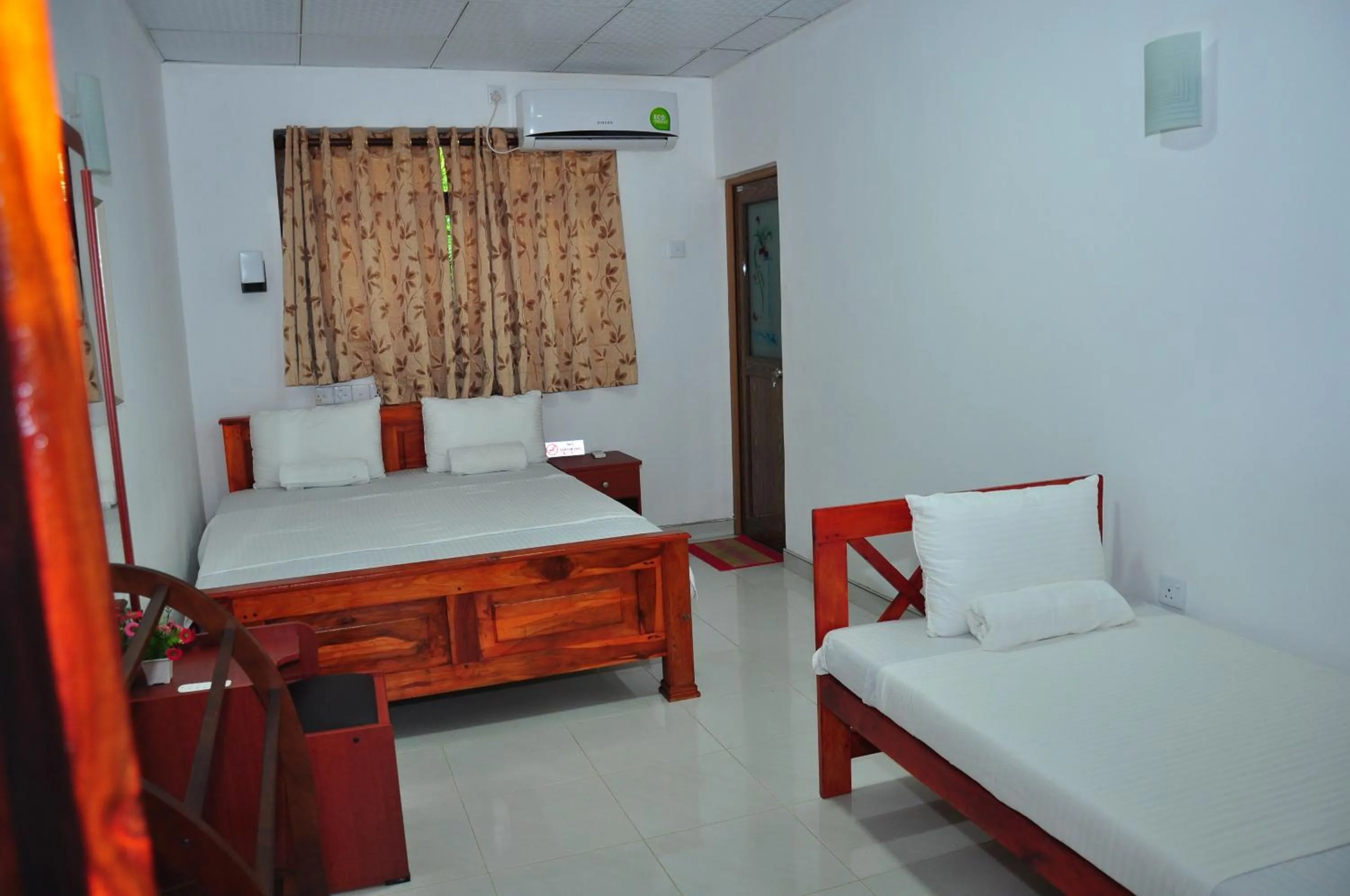 Property building in Hotel Camorich