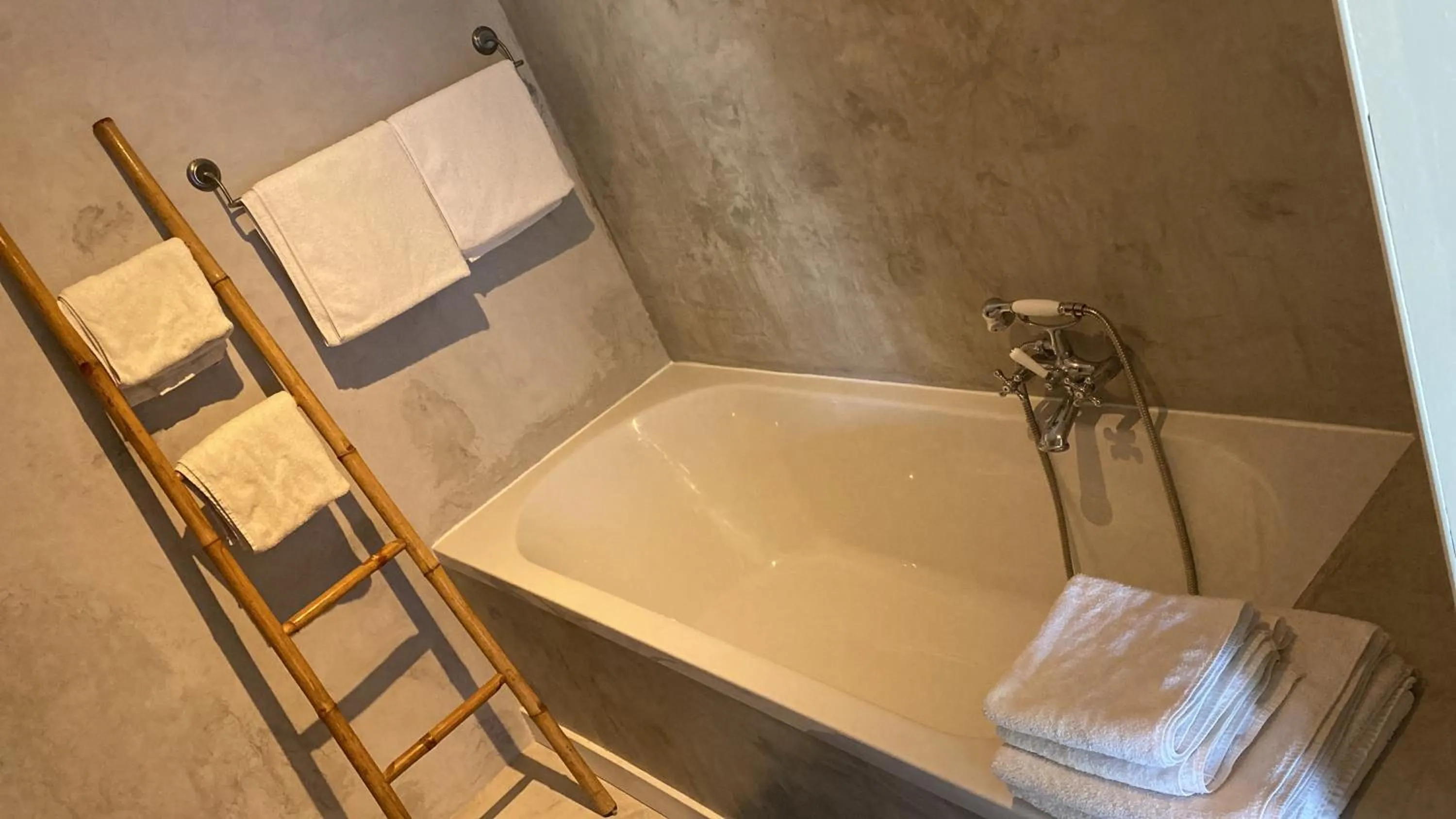 Horenbecca Bistro & Wellness