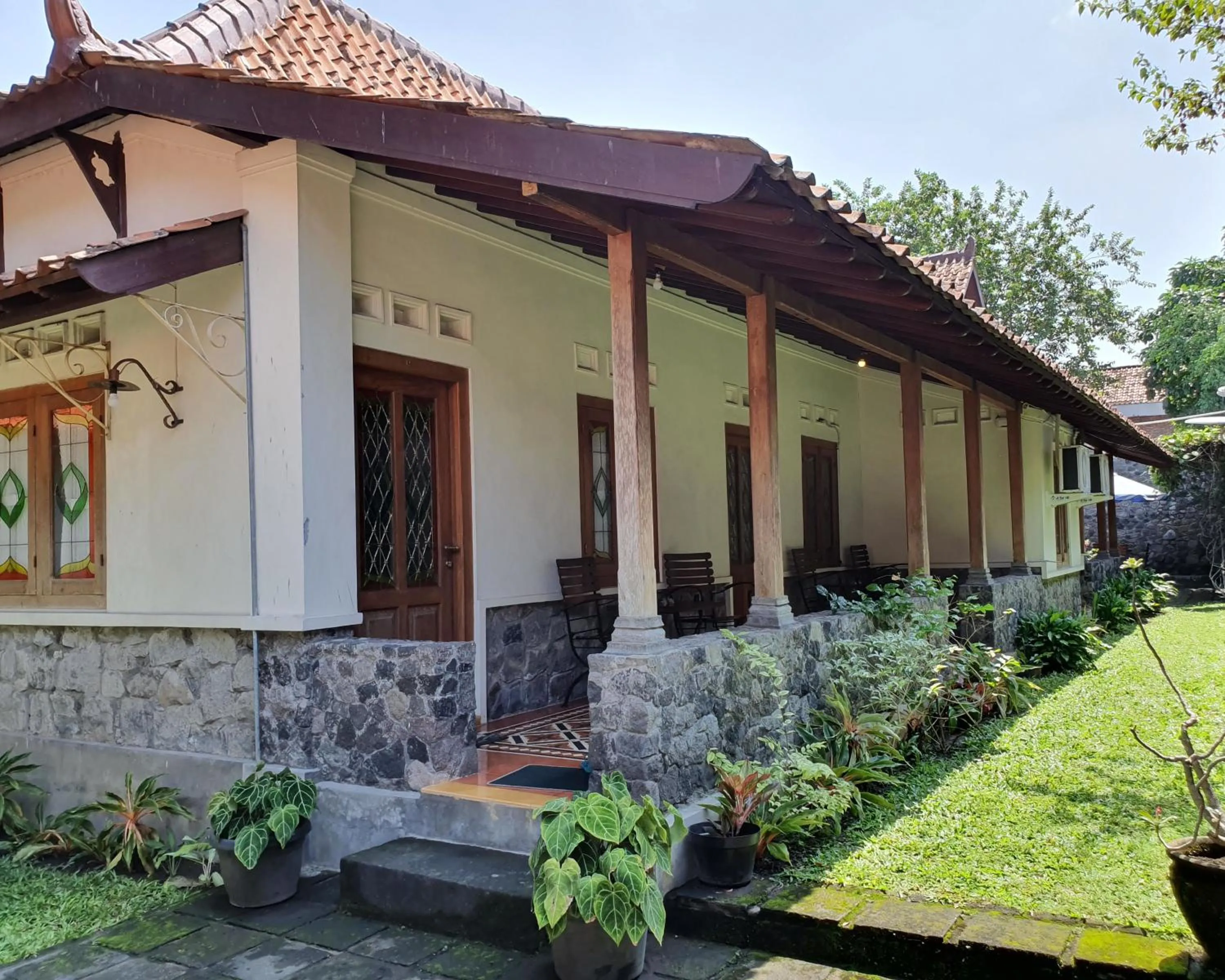Property building in Omah Pitoe Yogya Homestay