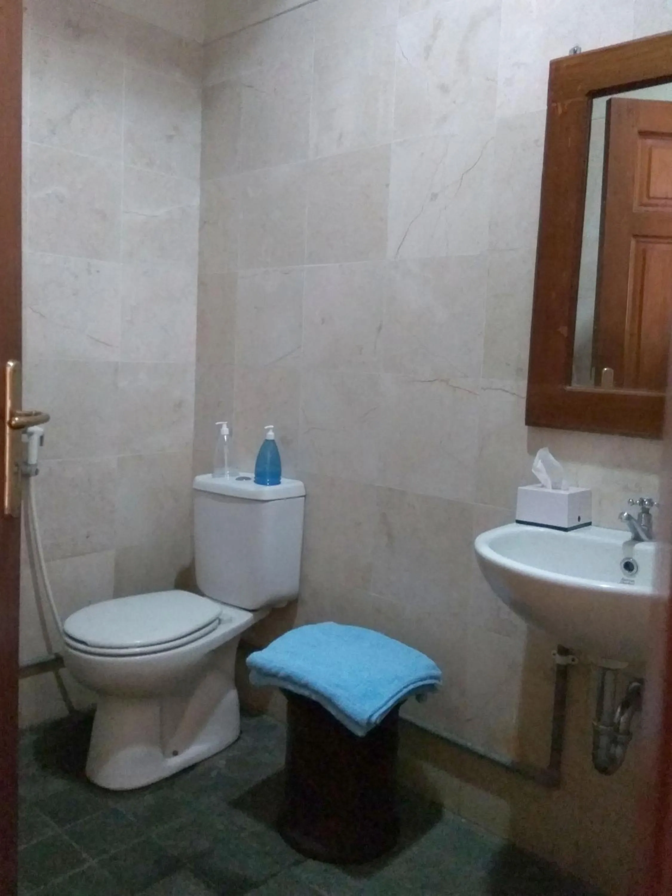 Bathroom in Omah Pitoe Yogya Homestay