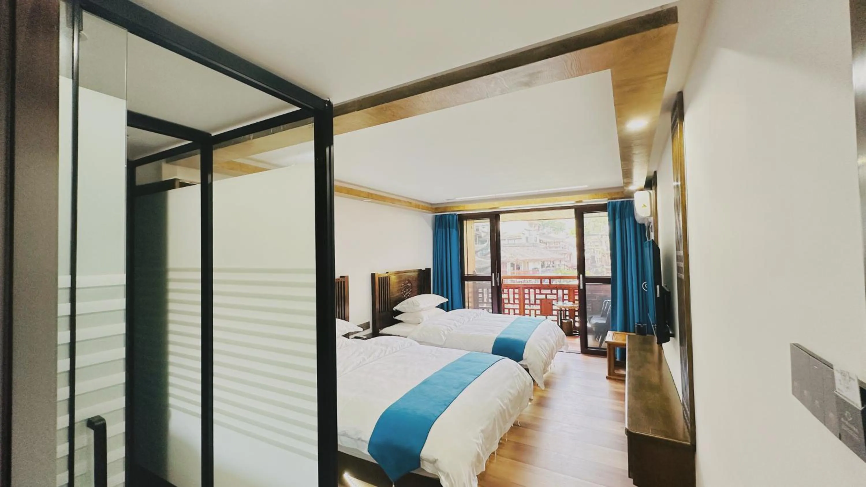 Bed in LQJ Riverside Guest House