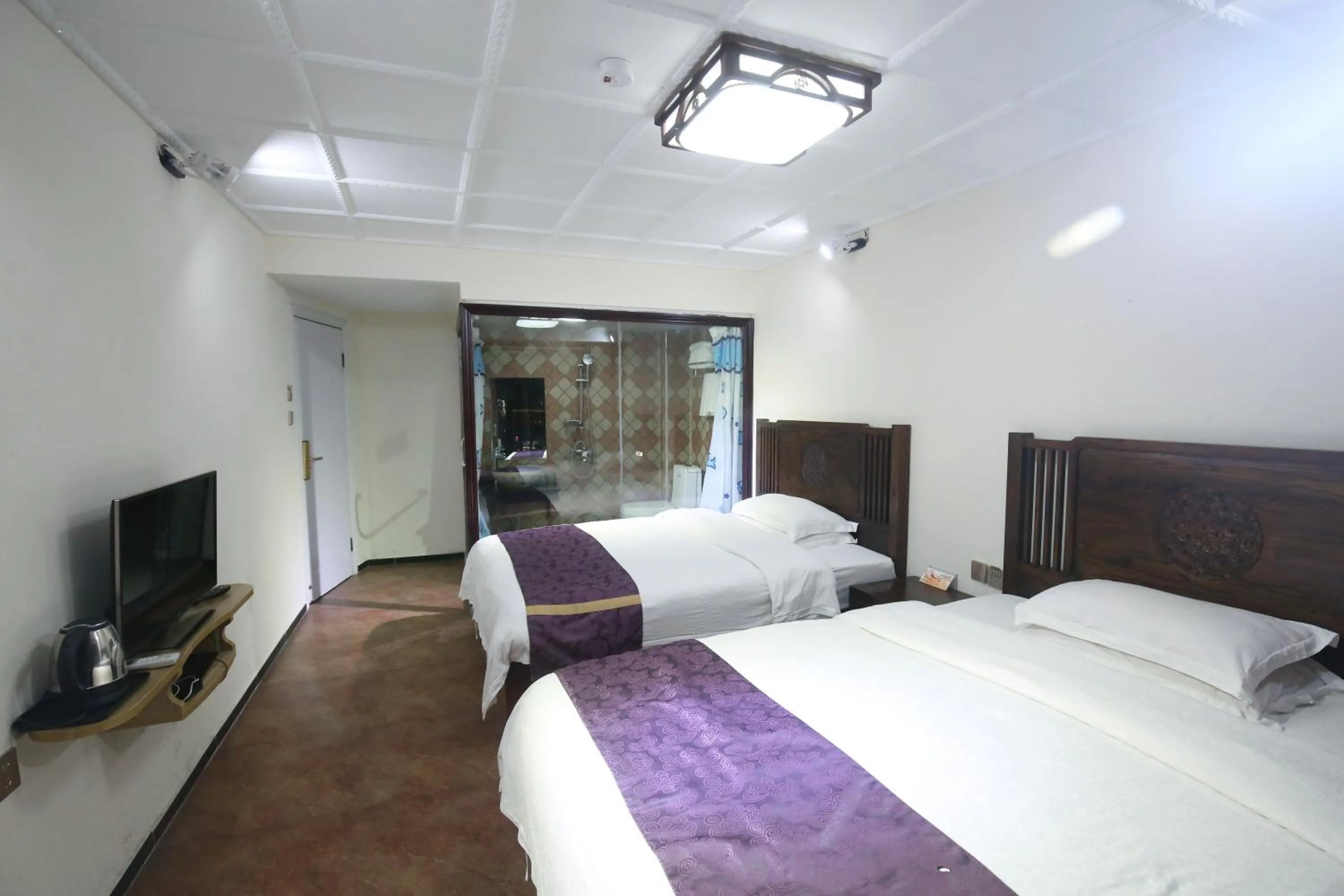 Photo of the whole room, Bed in LQJ Riverside Guest House