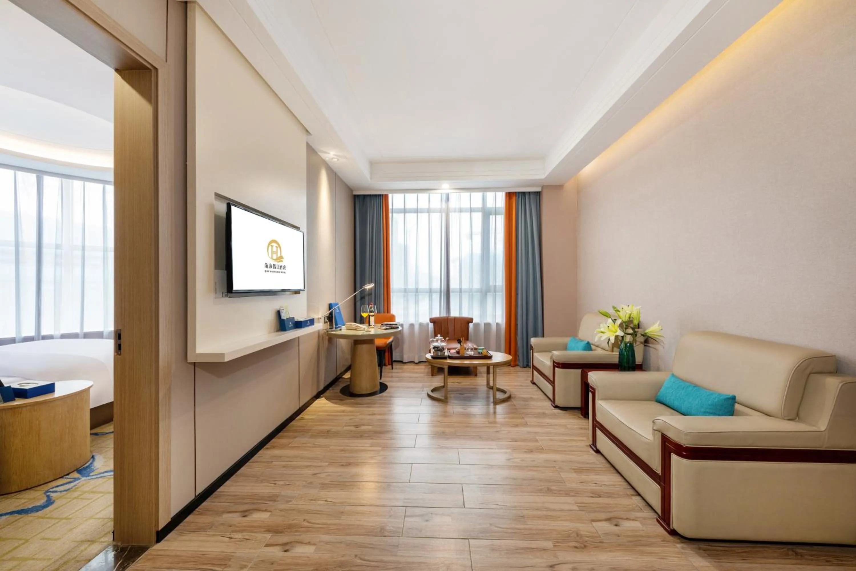 Living room in Qianhai Holiday Hotel