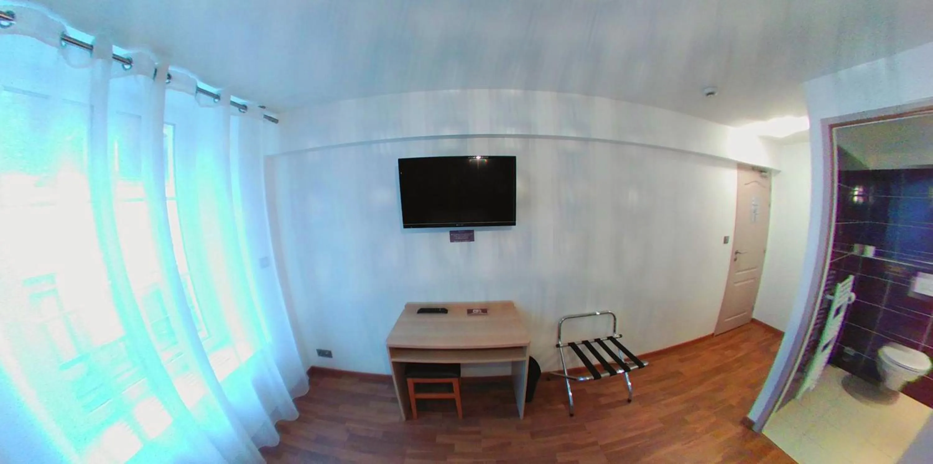 Bedroom in Hotel Au Bon Coin