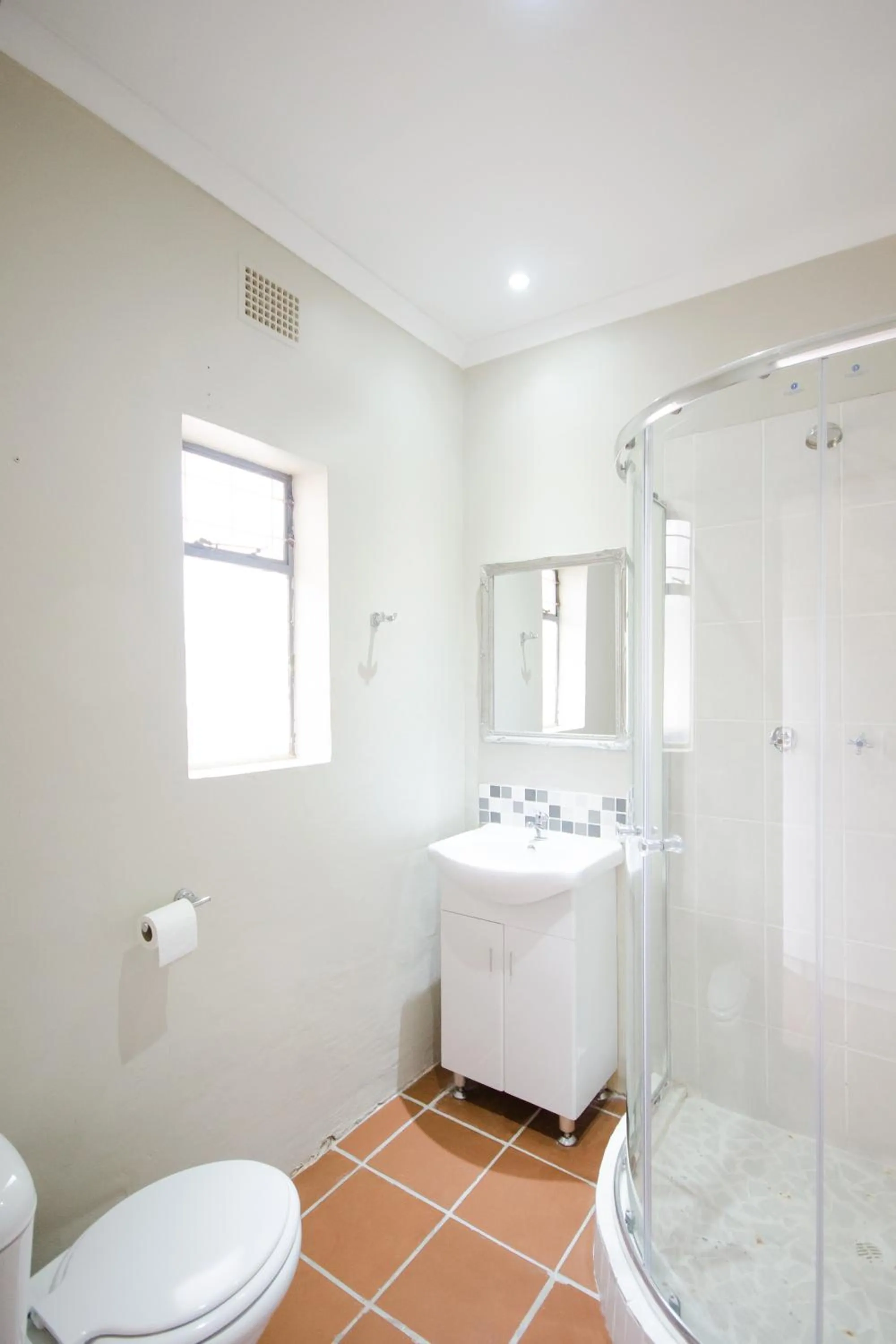 Bathroom in Du Kloof Lodge