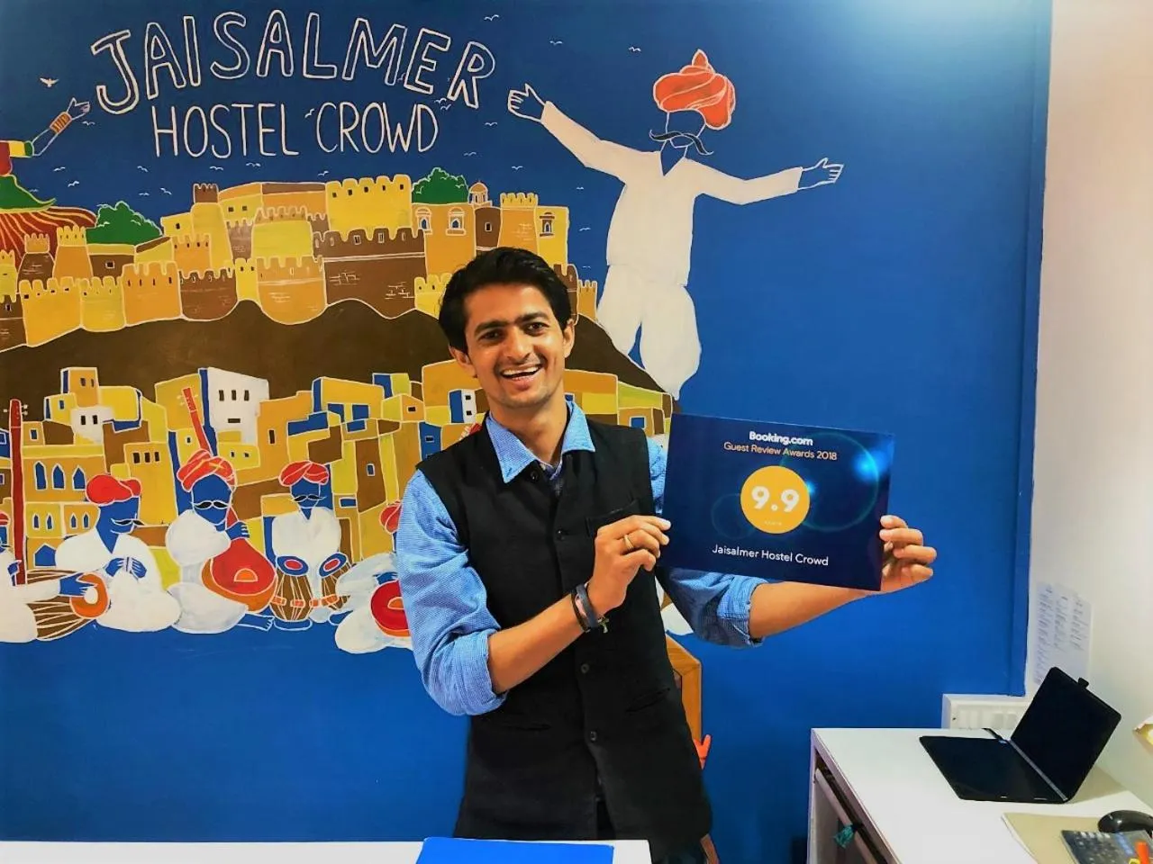 Staff in Jaisalmer Hostel Crowd