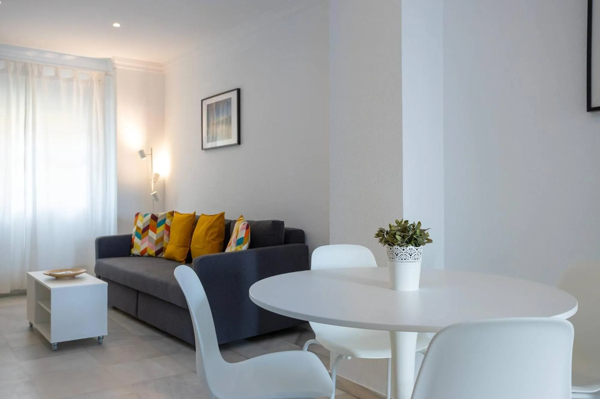 Apartamentos Los Cantaros