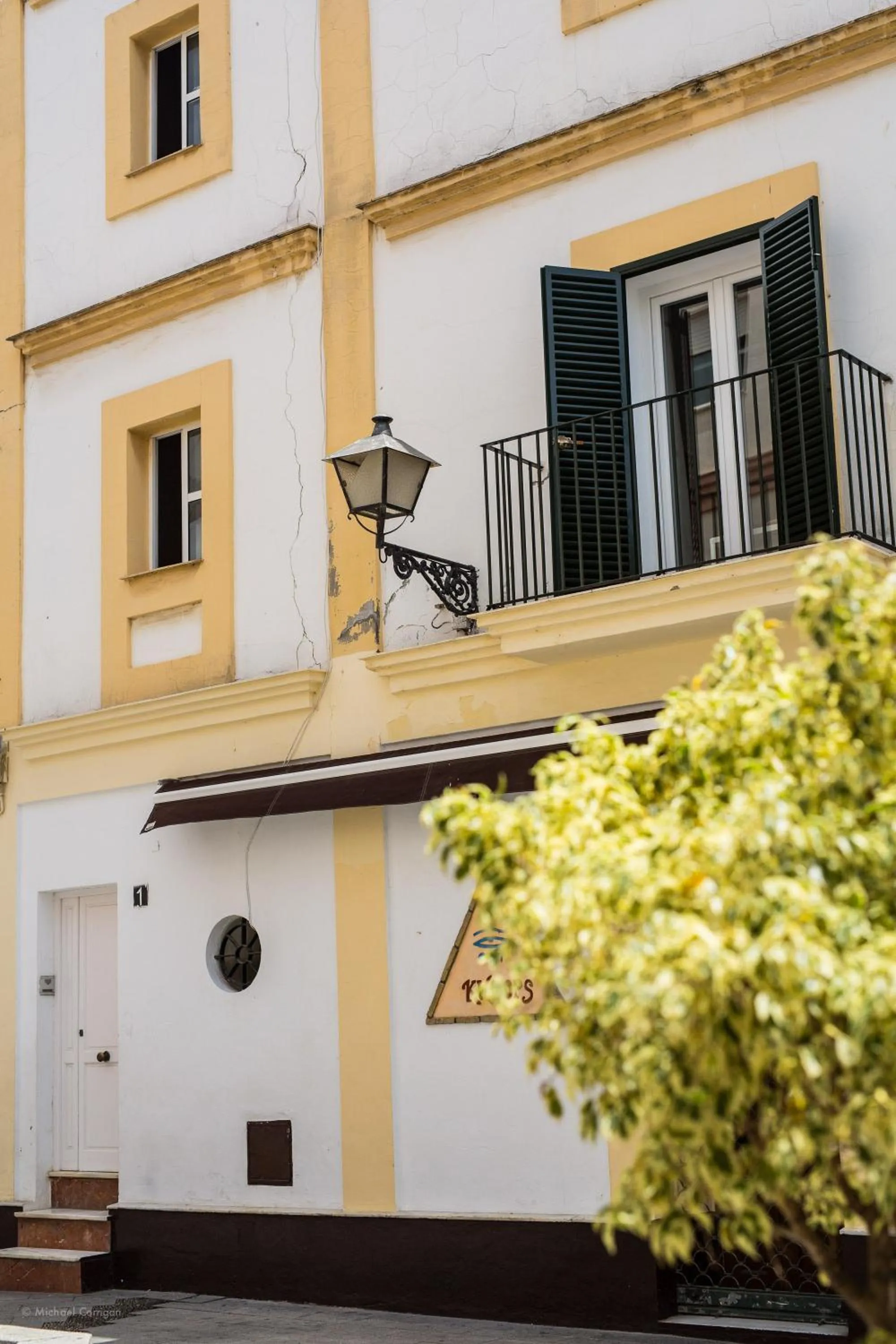 Facade/entrance in Apartamentos Los Cantaros