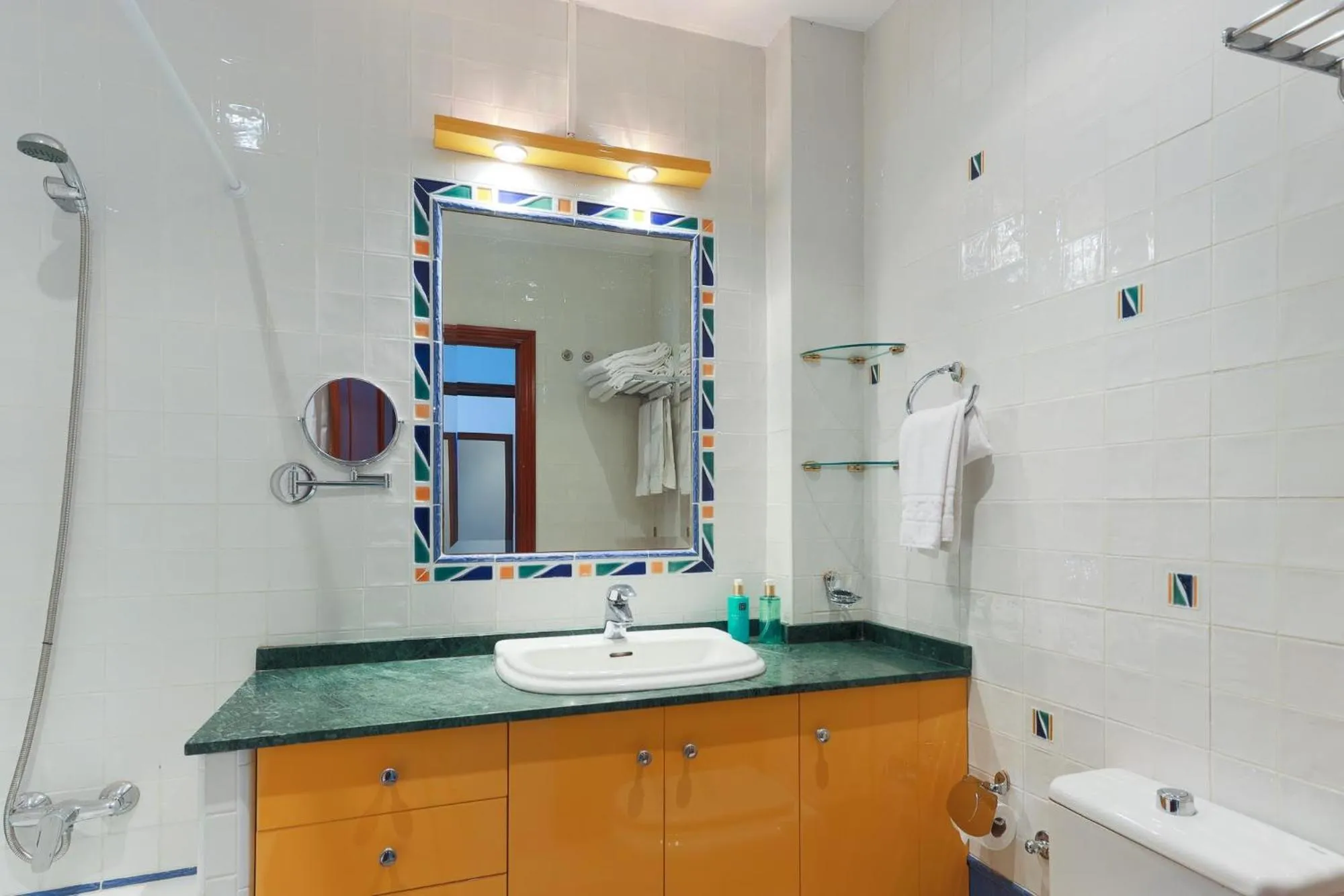 Apartamentos Los Cantaros