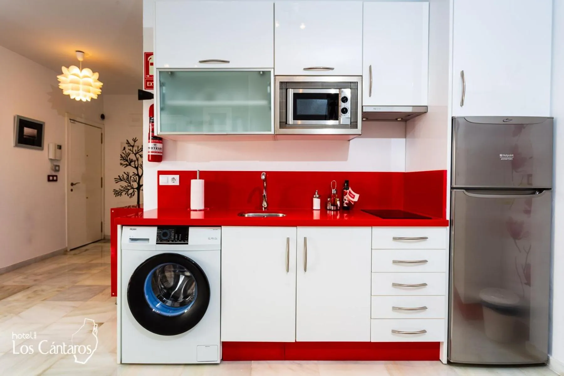 Kitchen or kitchenette in Apartamentos Los Cantaros