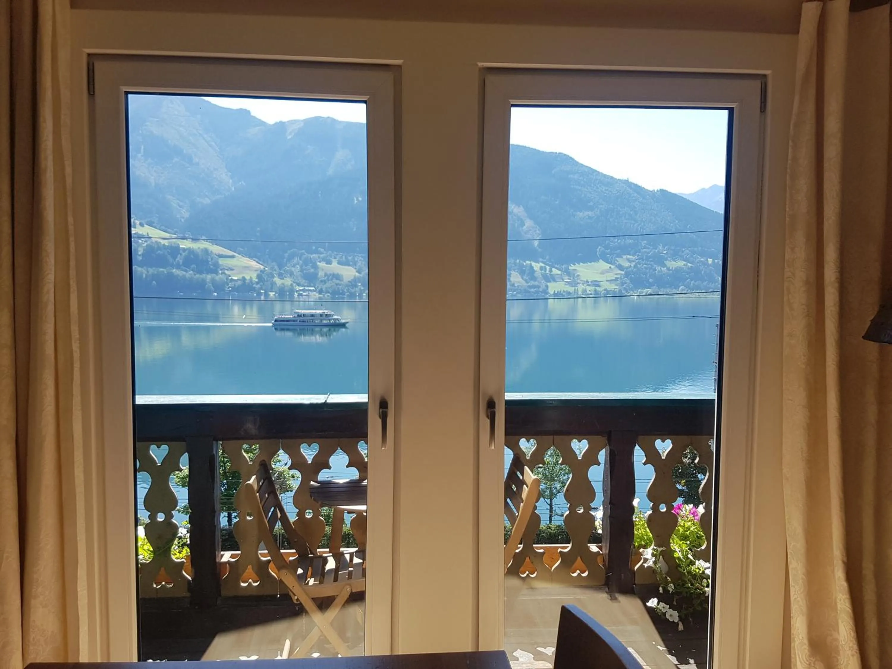 Mountain view in Appartement Harrer