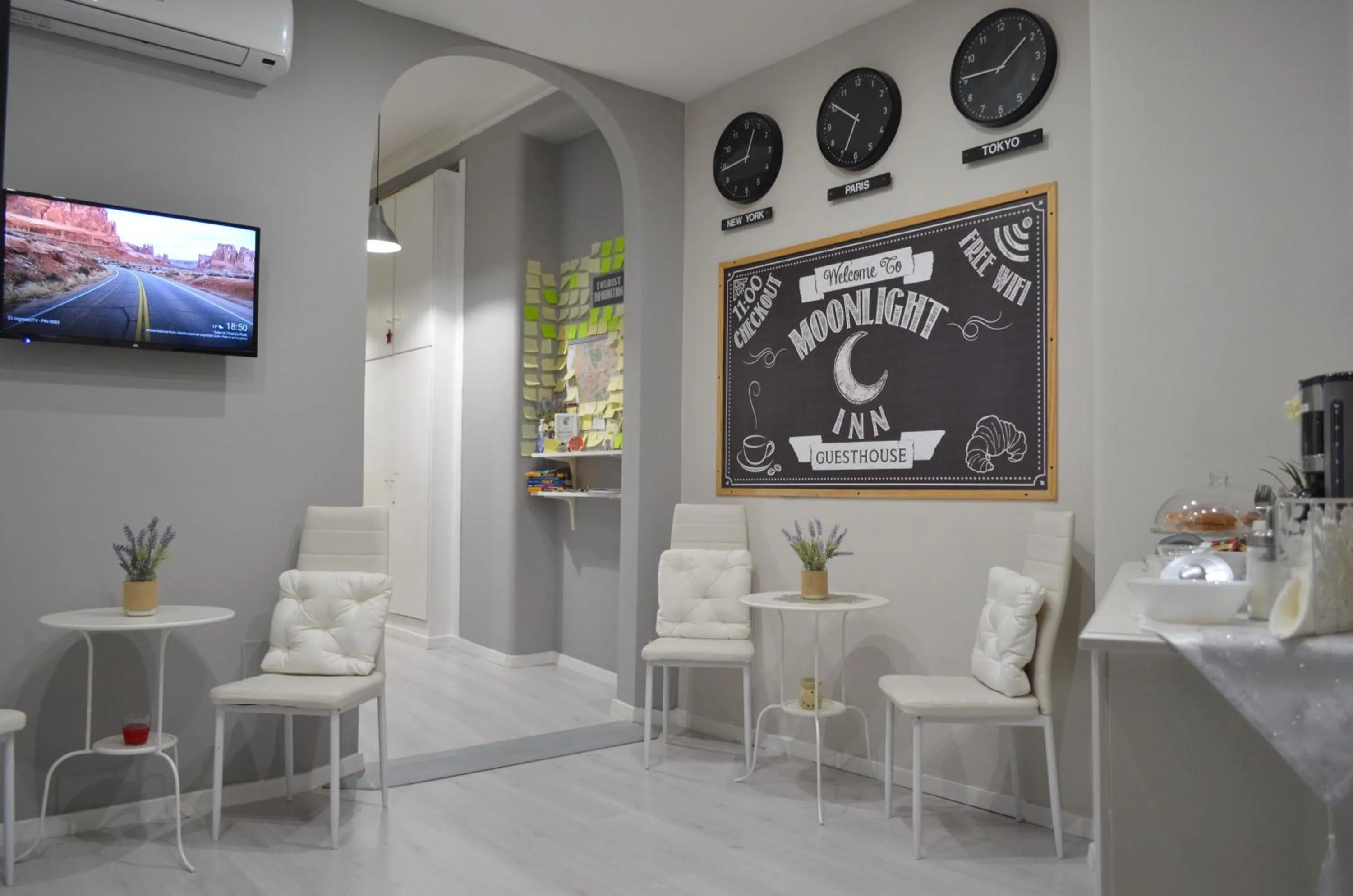 Moonlight Inn Guesthouse