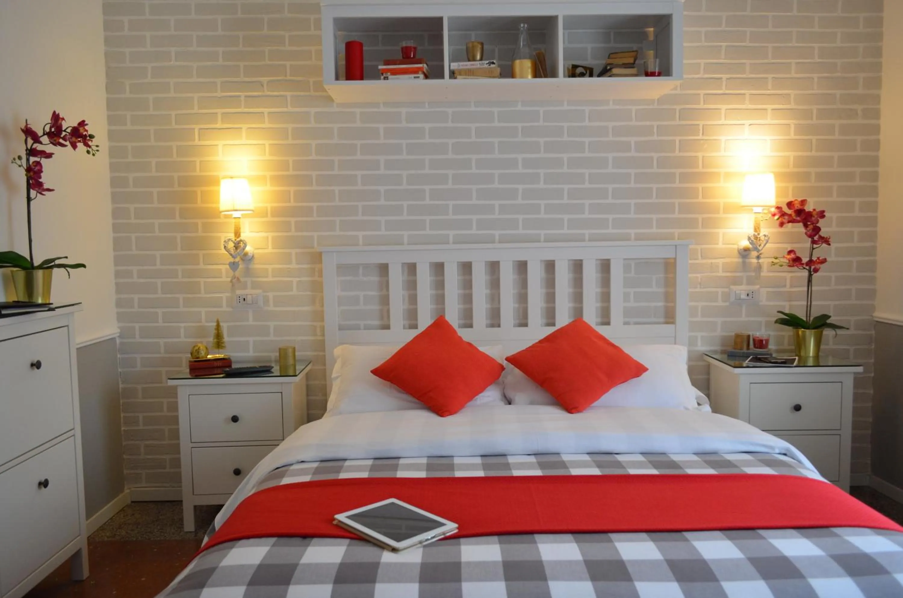 Bed in Moonlight Inn Guesthouse