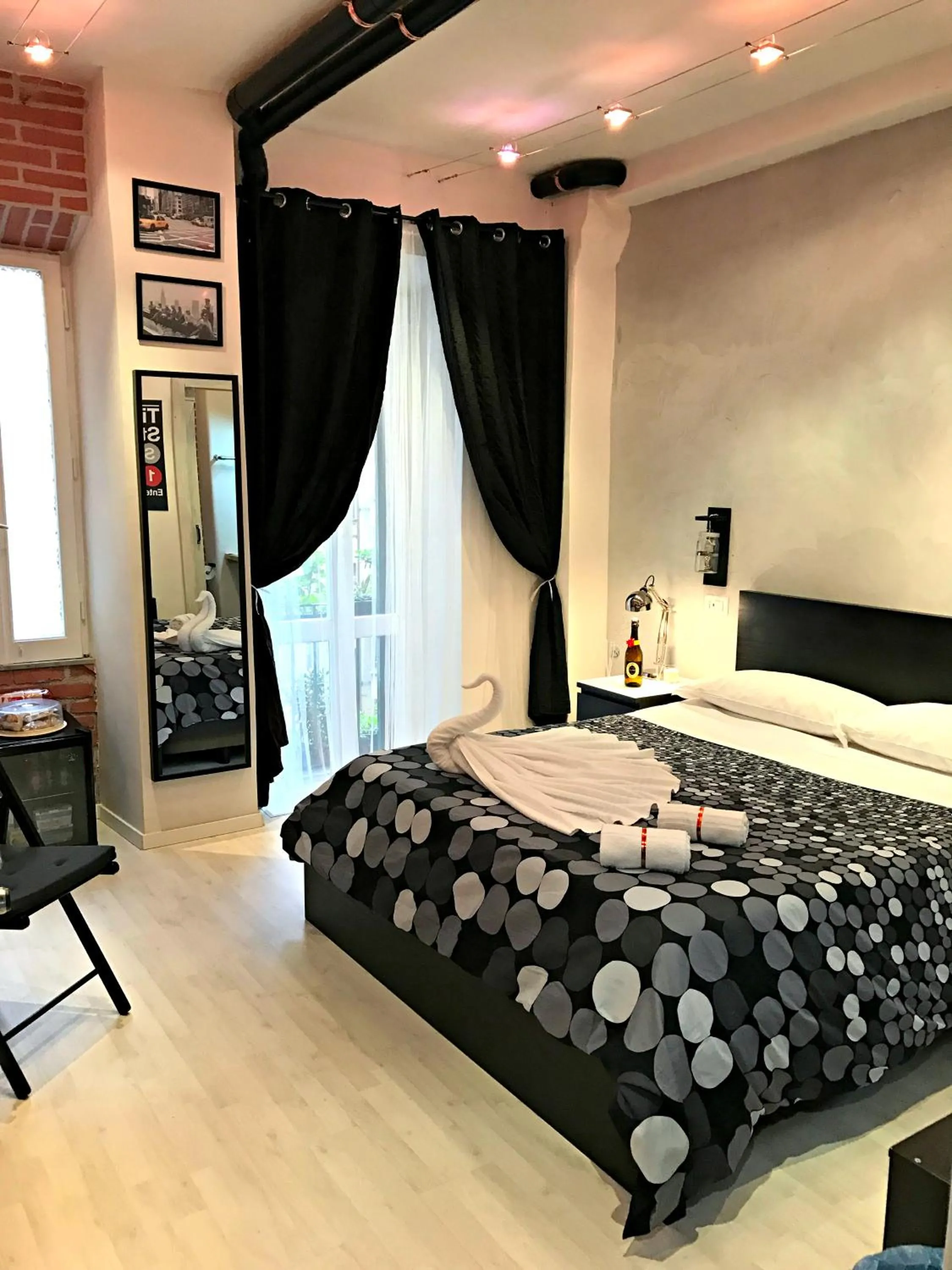 Bed in Moonlight Inn Guesthouse