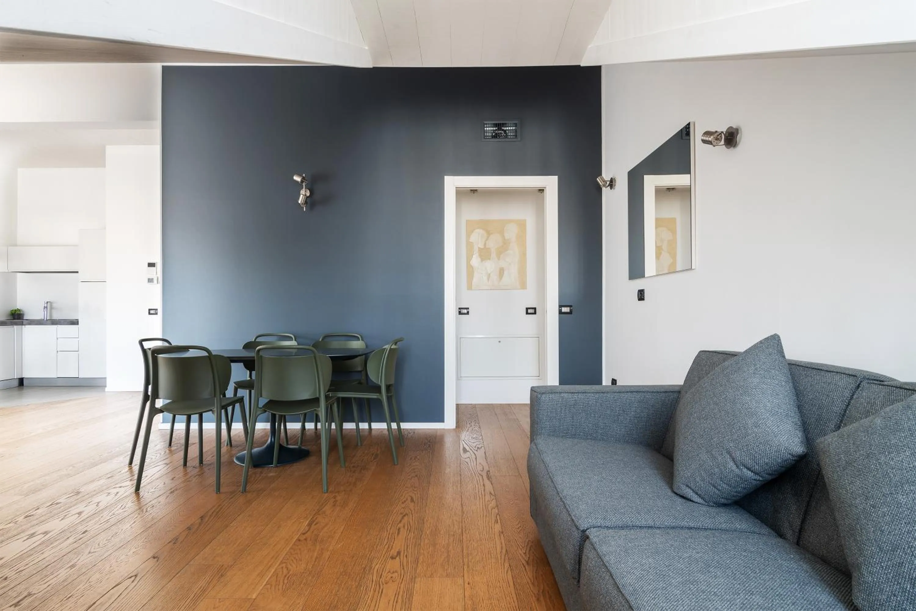 easyhomes - Brera Luxury Suites