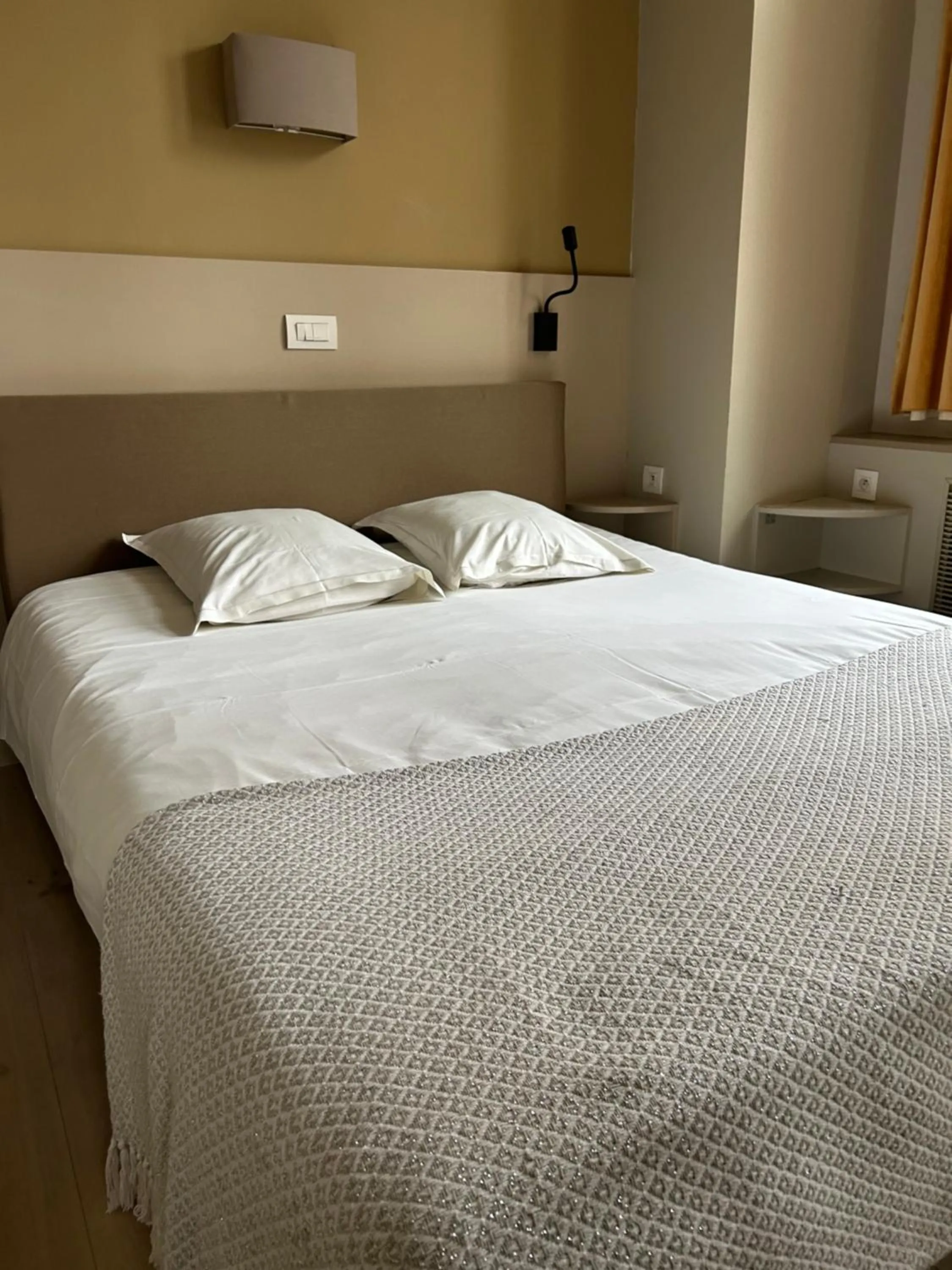 Bed in Hotel Salvators