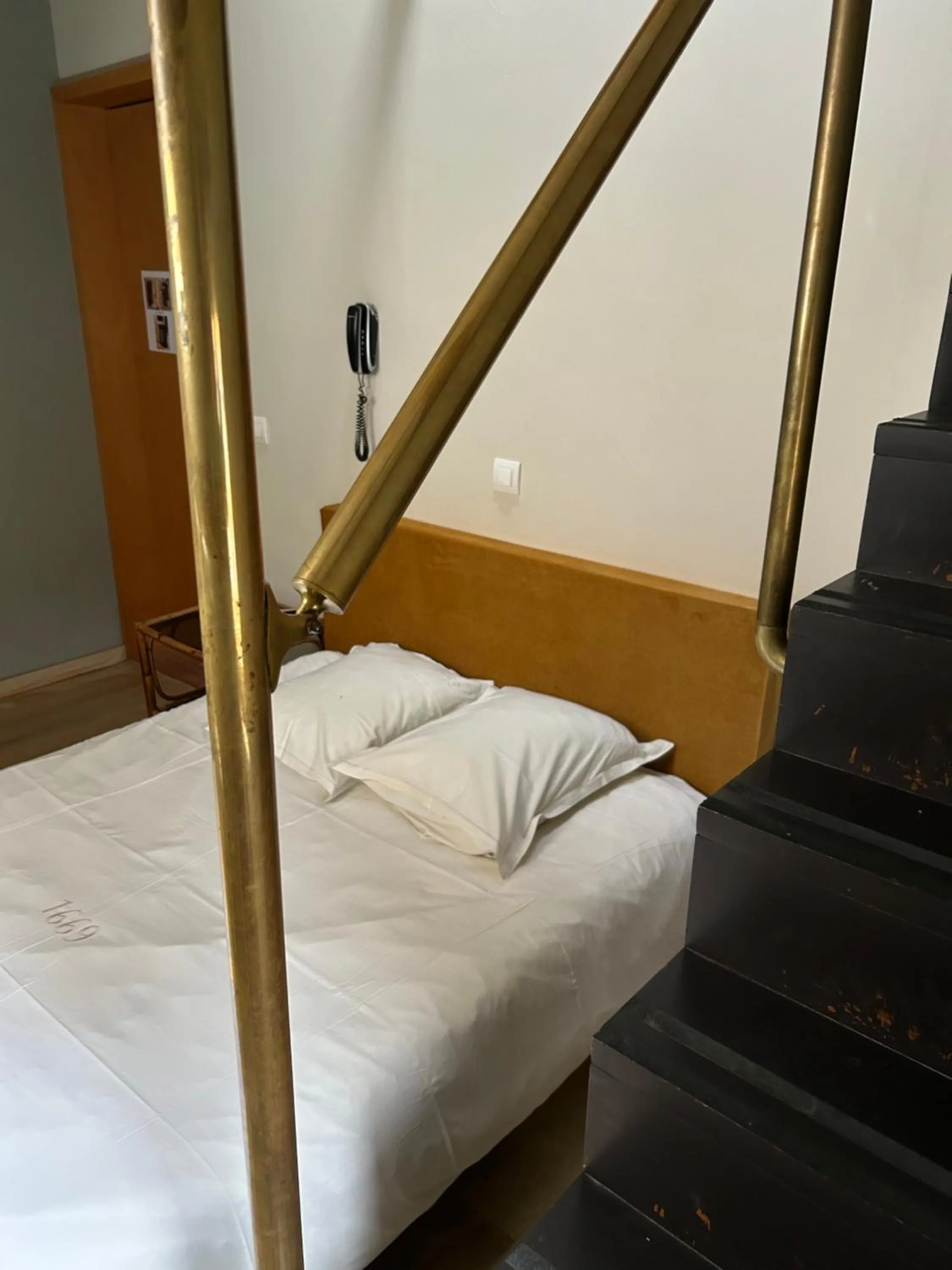 Bed in Hotel Salvators