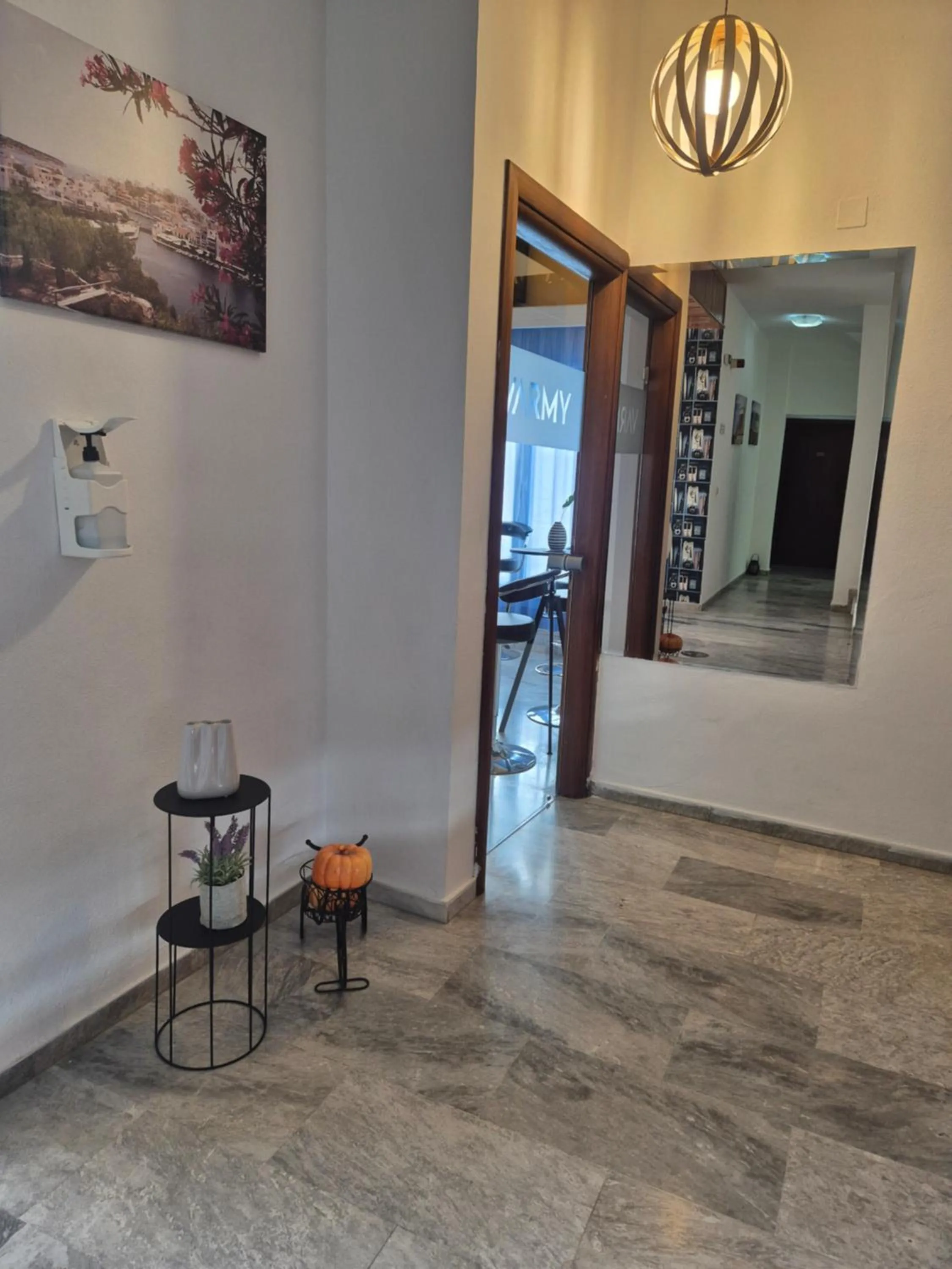 Lobby or reception in Varmy