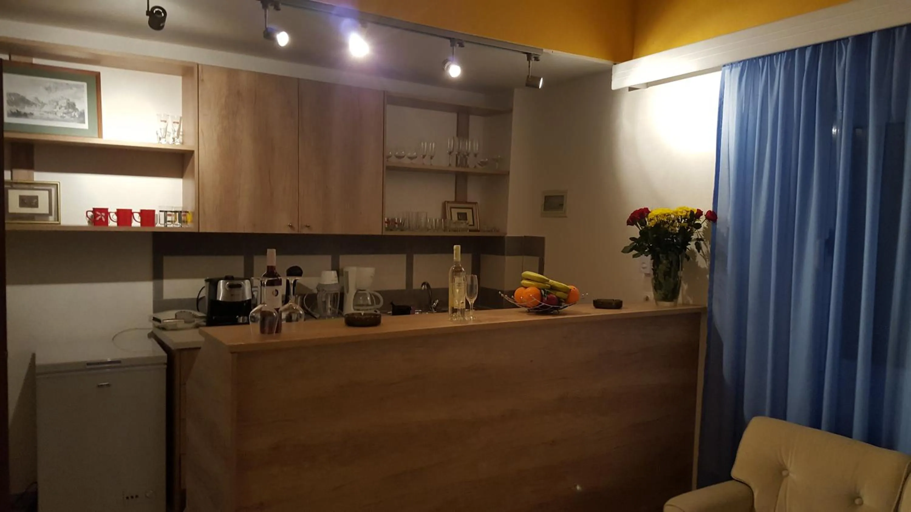 Communal lounge/ TV room in Varmy