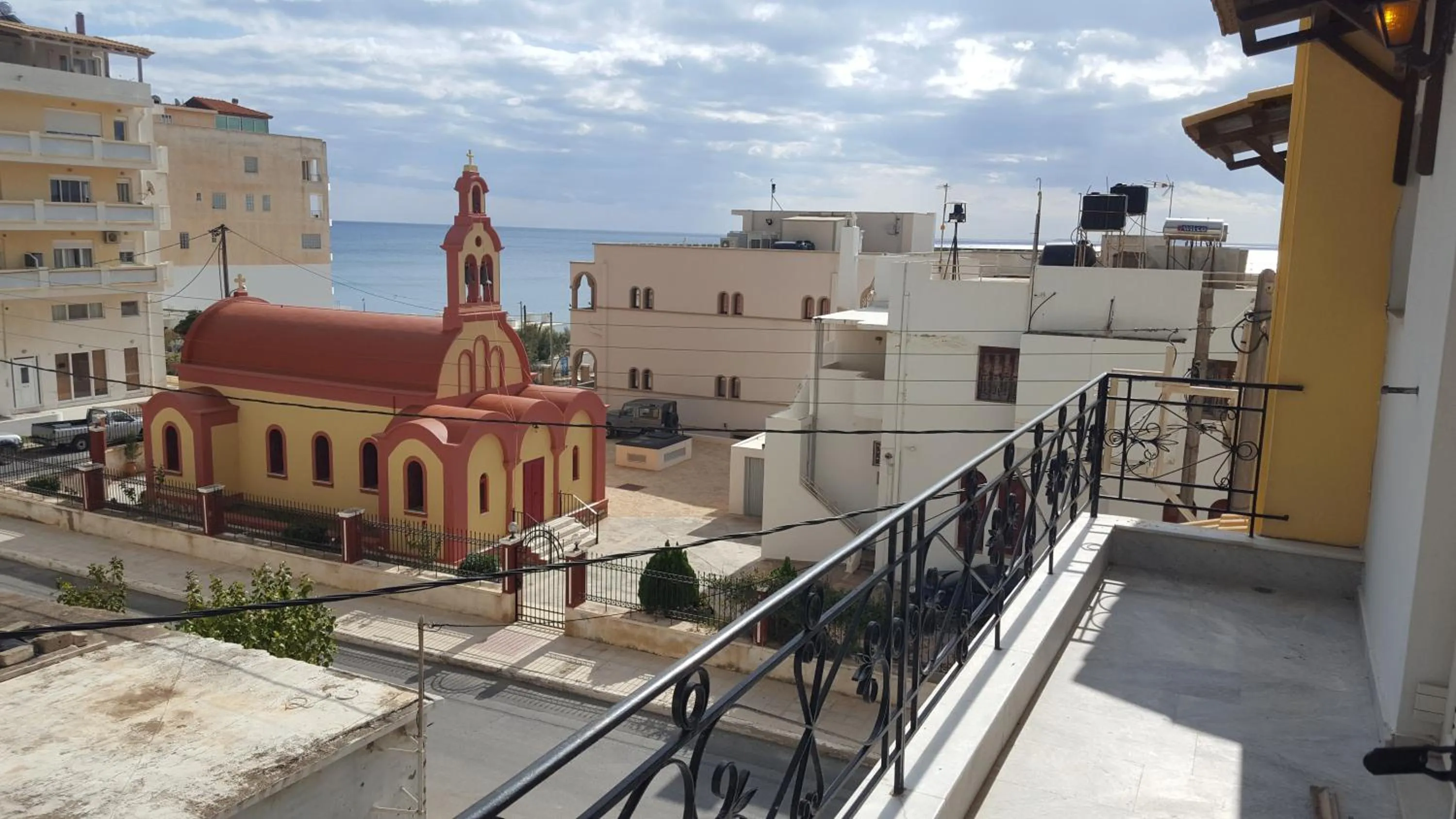 Nearby landmark in Varmy