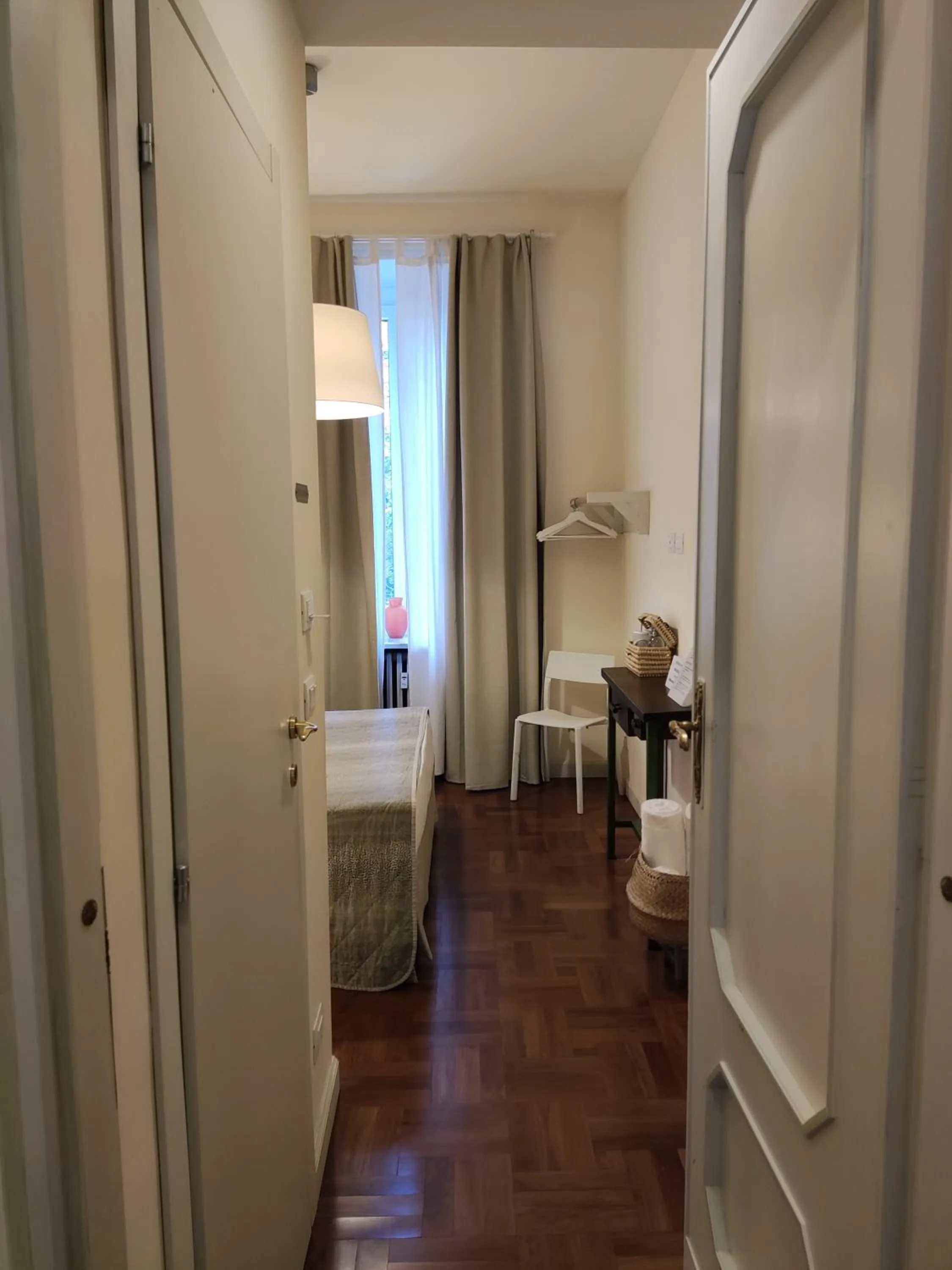 Photo of the whole room in B&B Torino Crocetta