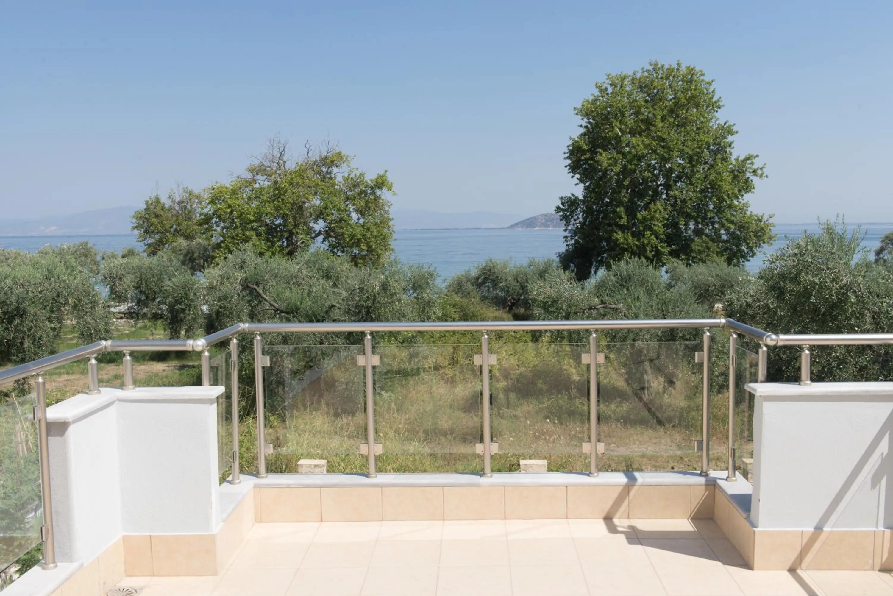 Bivas Apartments