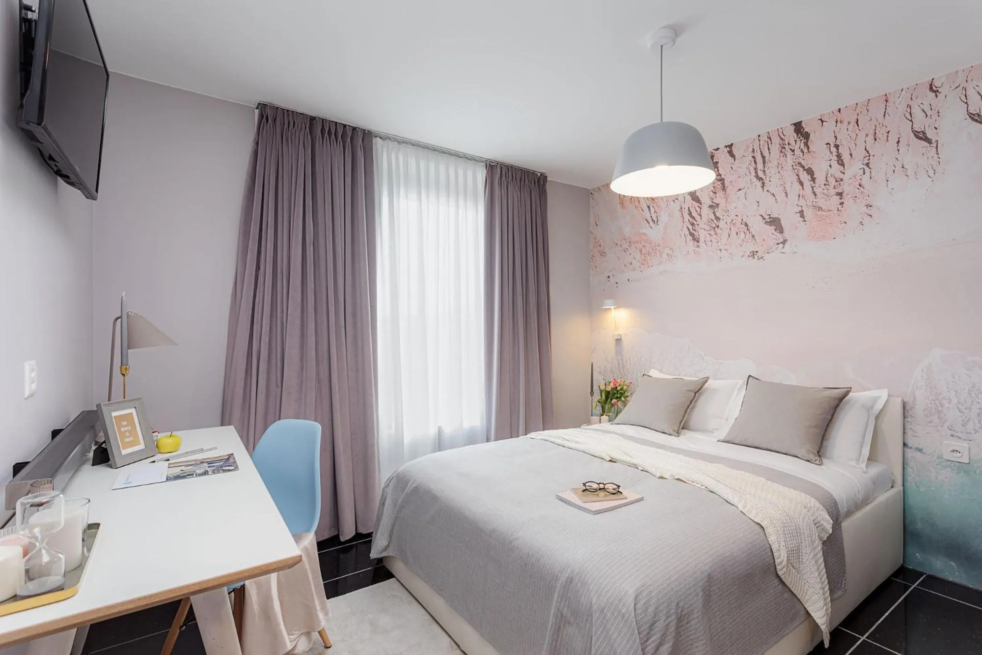 Bed in VISIONAPARTMENTS Lucerne - contactless check-in