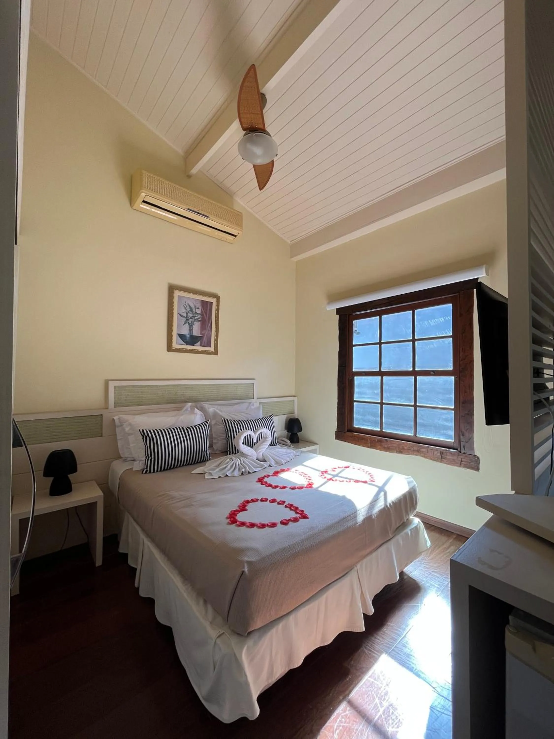 Bed in Hotel Fita Azul