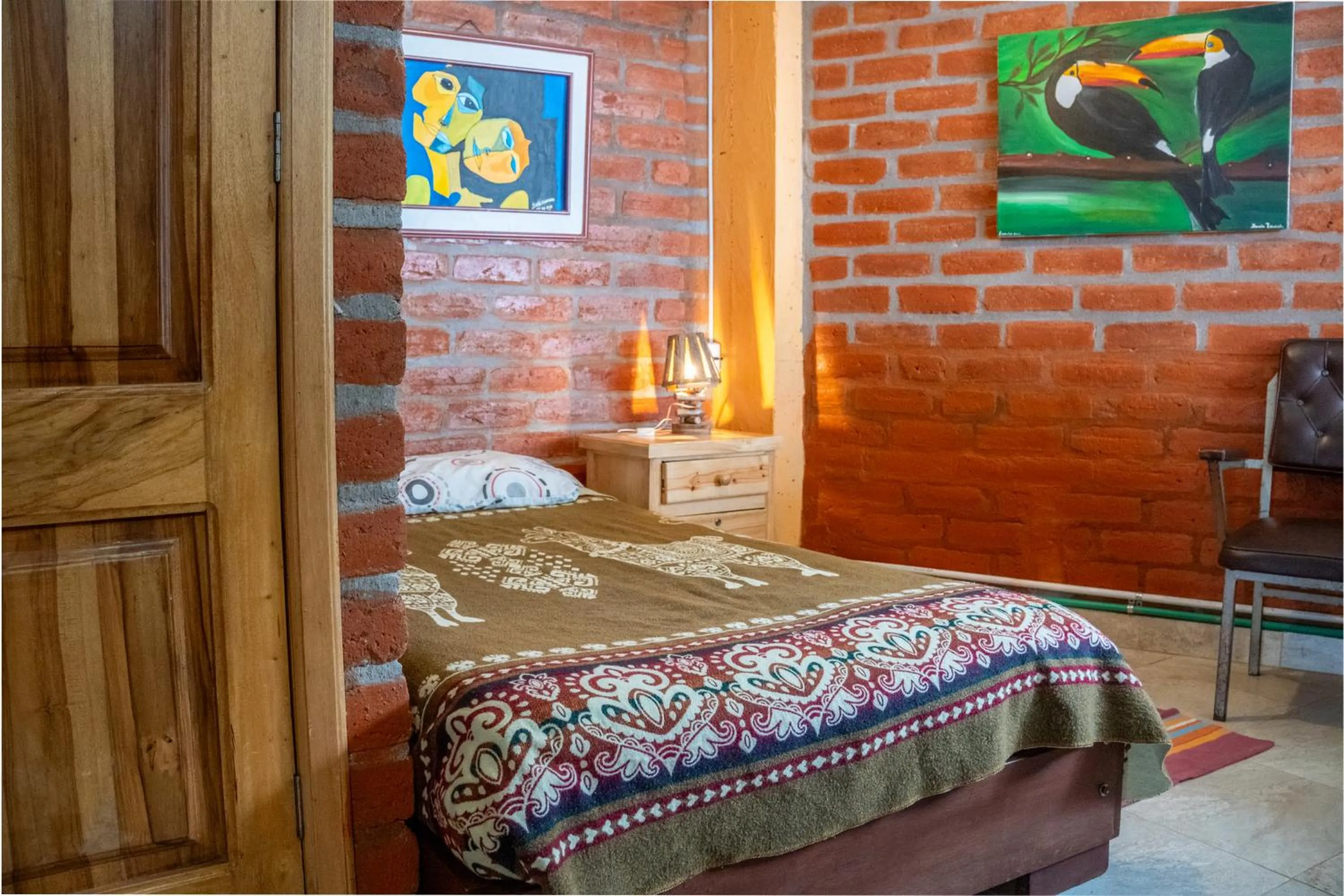 Photo of the whole room, Bed in Hostal La Casa Amarilla City