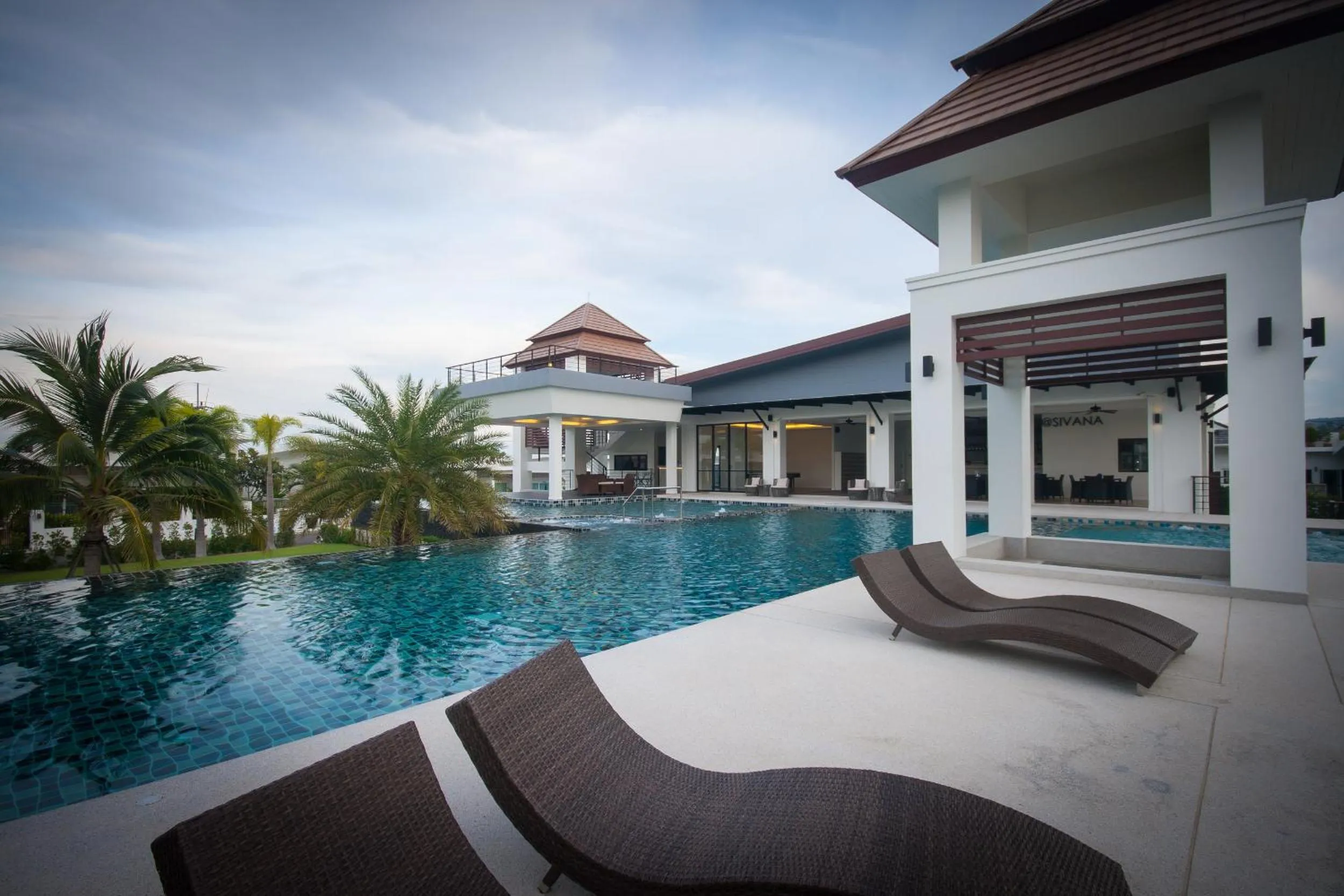 Swimming pool in Luxury House in Hua Hin
