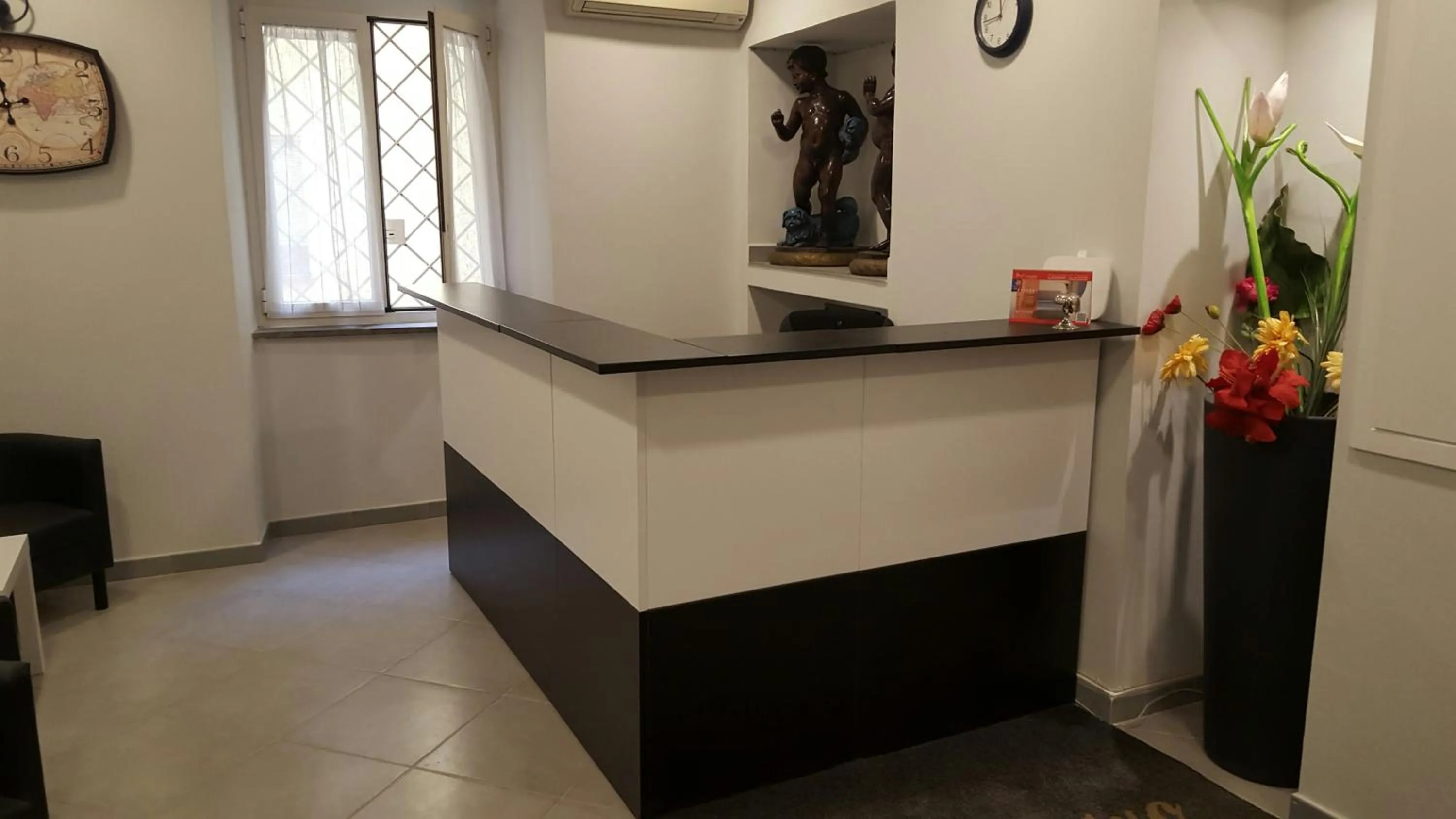 Lobby or reception in Wonderful Time Rome