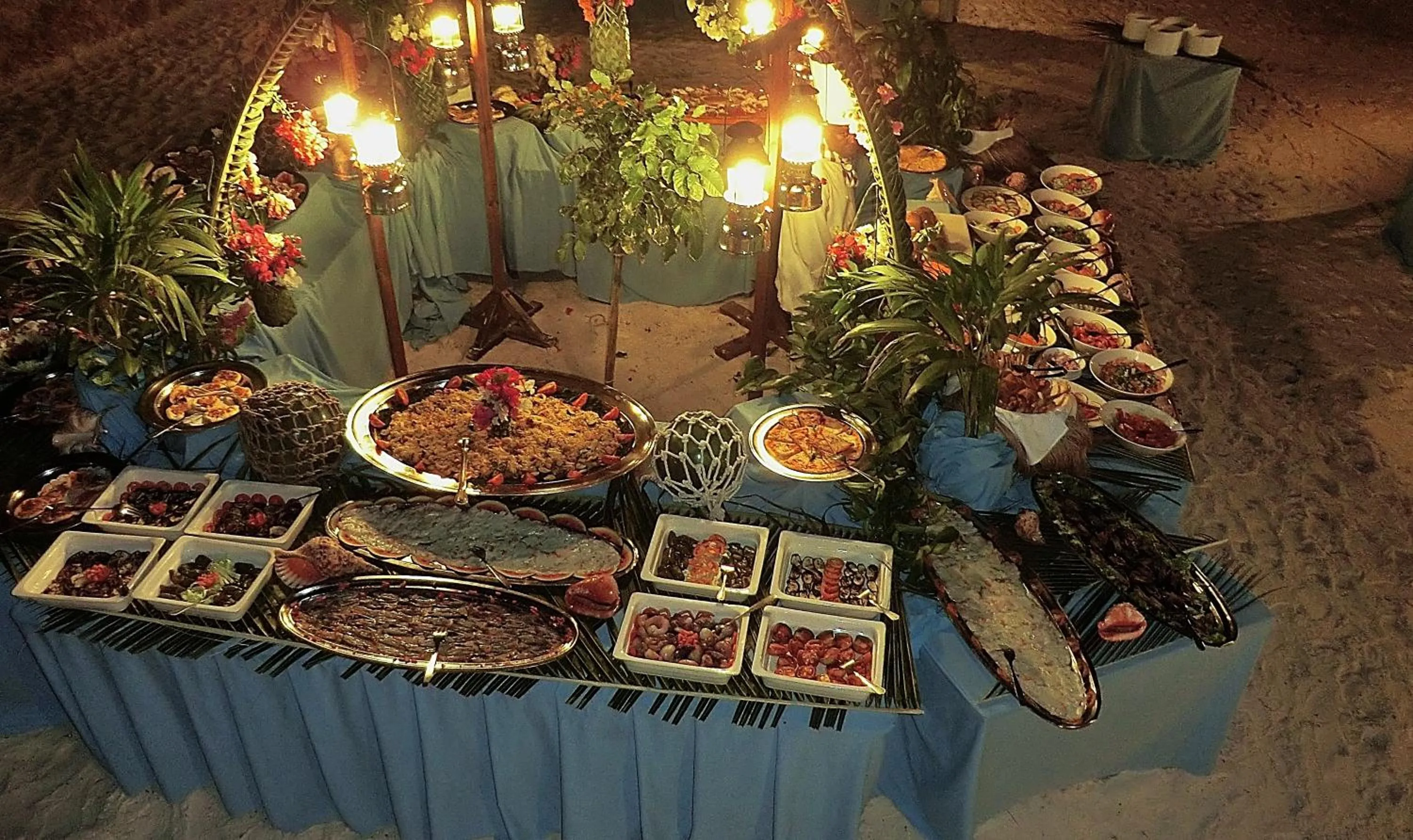 Restaurant/places to eat in Blue Bay Village