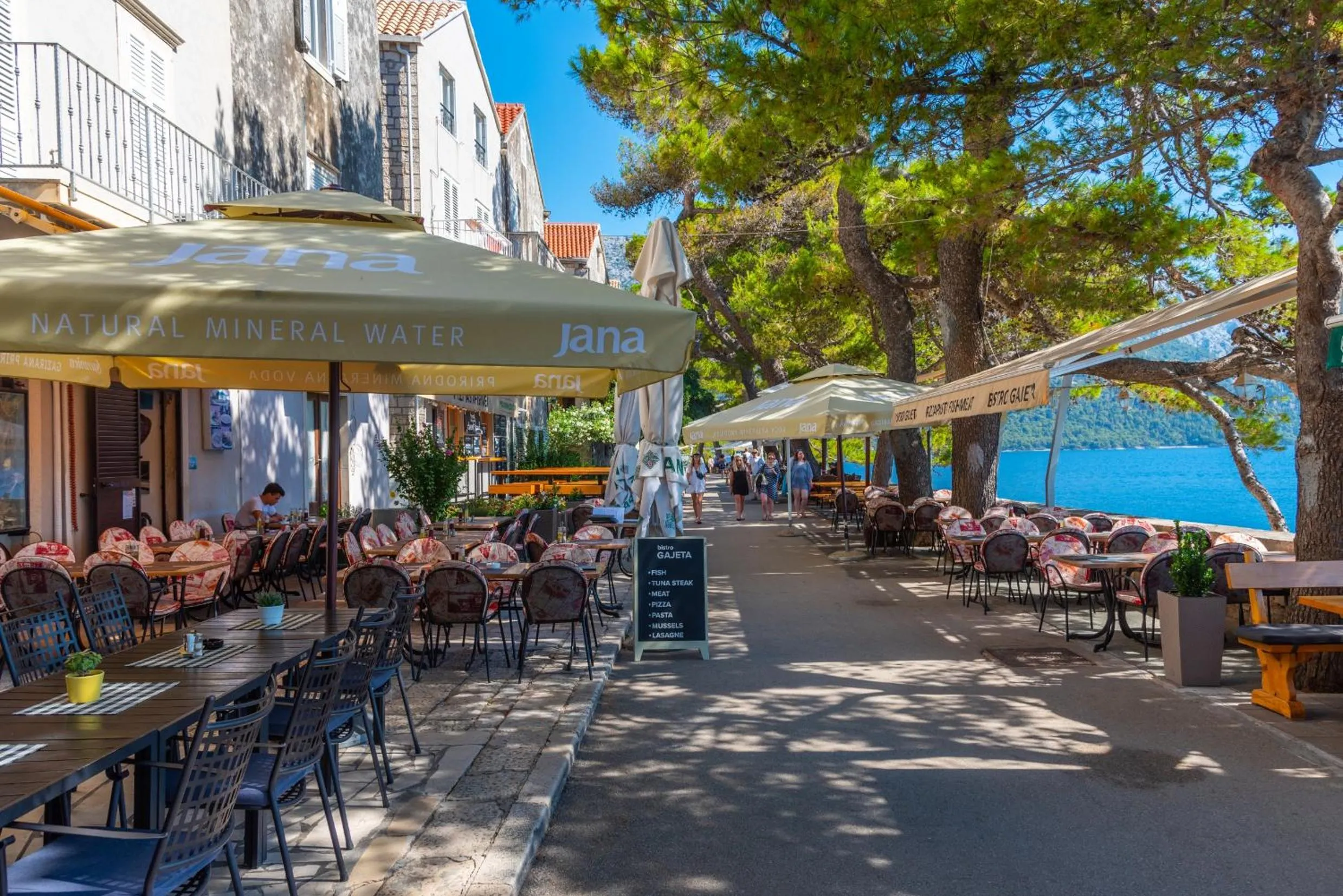 Restaurant/places to eat in Loft in Ismaelli Palace Korcula