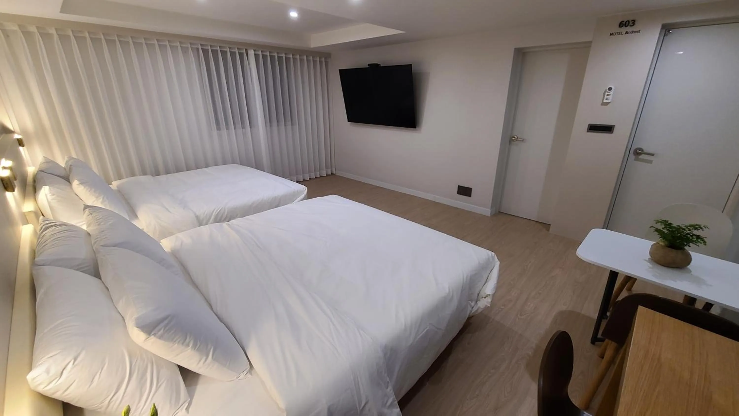 Decorative detail, Bed in Hotel Andrest