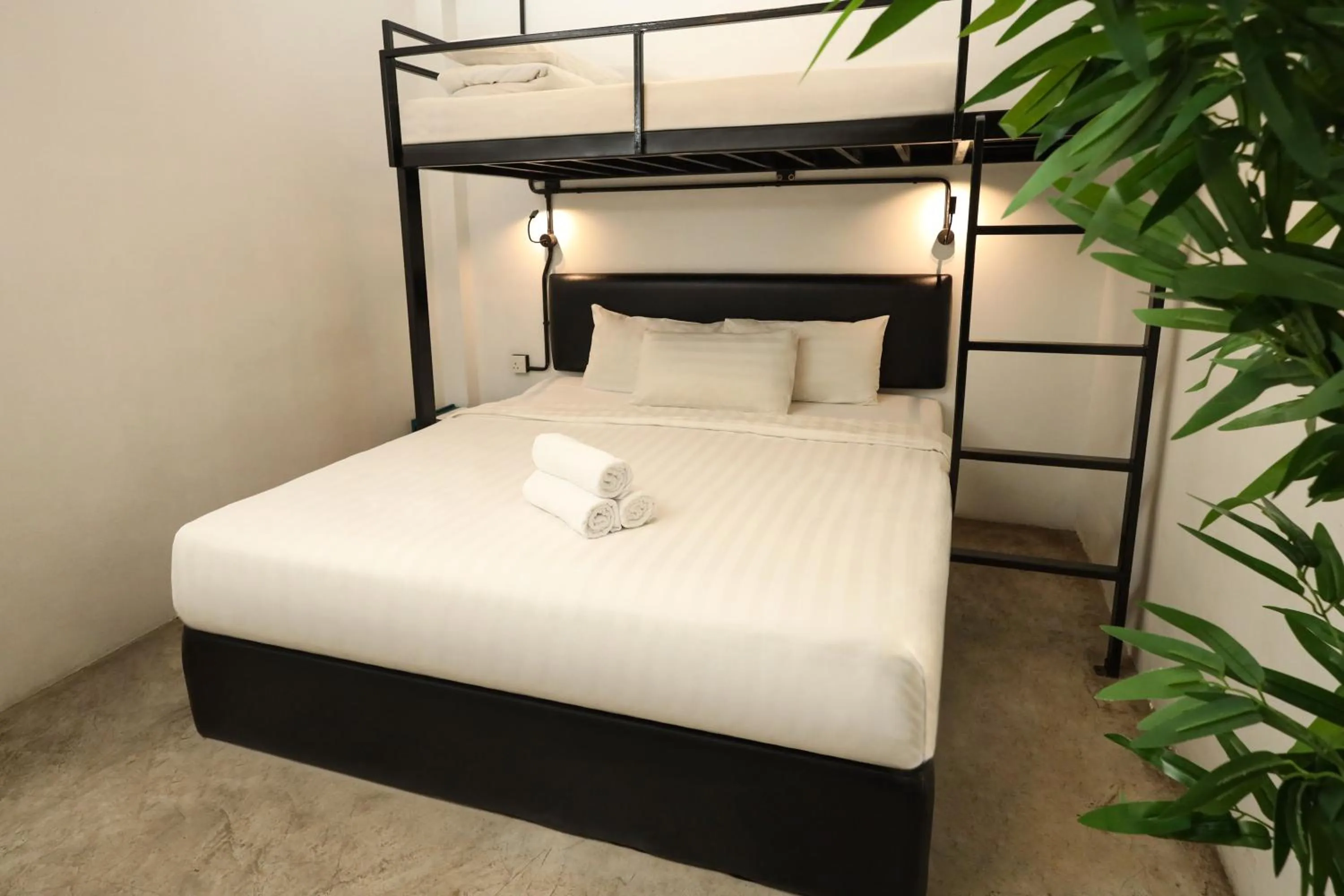 Bed in Suite 18 Boutique Hotel